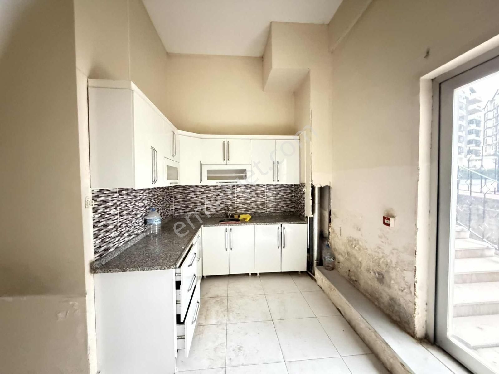 Millet Mah. 285 M² Çift Girişli Geniş Cepheli İşyeri - Görsel 21