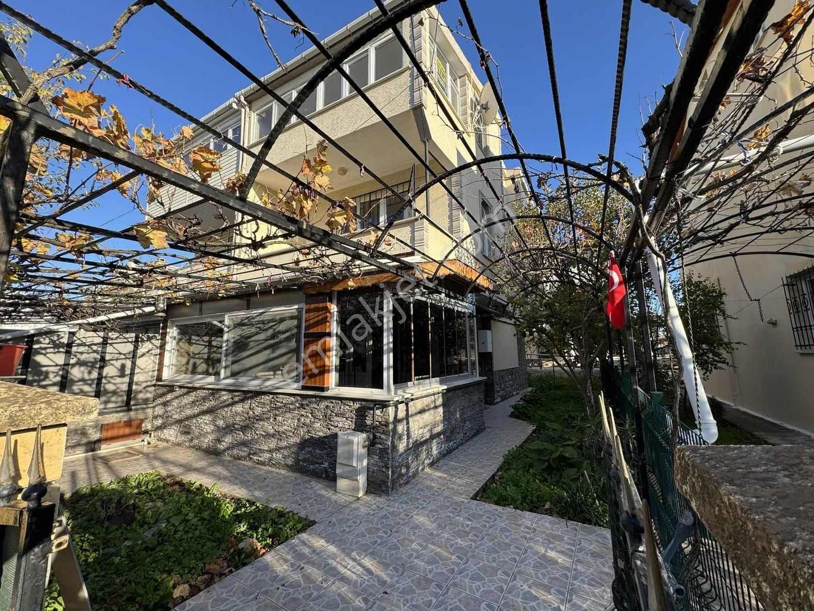 #mega Yapı# 4+1 Oturuma Hazır Merkezi Konum Yüksek Kredi Villa