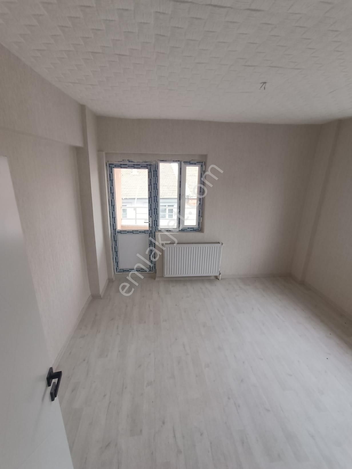 M.ç. Emlaktan ! Plevne Mah. Fırat Caddesi Üzeri 4. Son Katta Full Yeni Yapılı 3+1 - Görsel 22