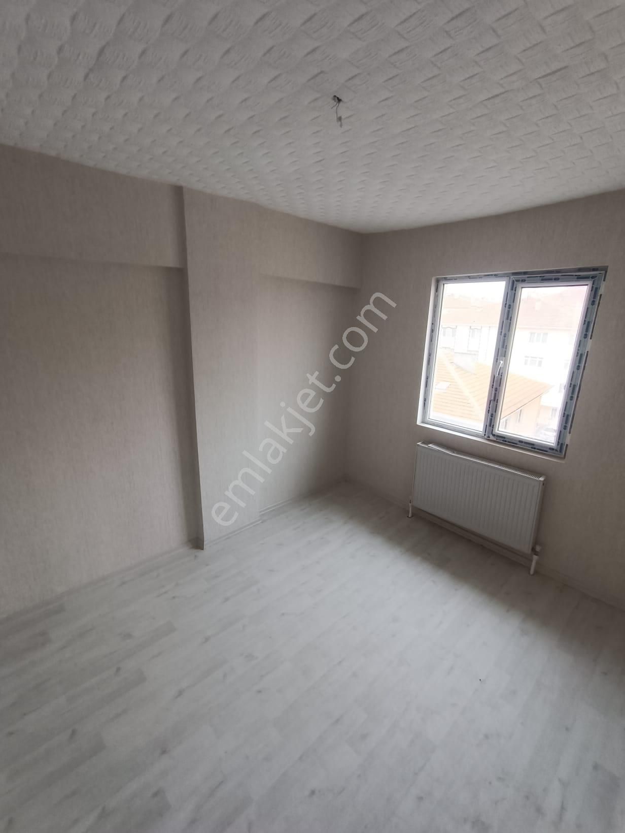 M.ç. Emlaktan ! Plevne Mah. Fırat Caddesi Üzeri 4. Son Katta Full Yeni Yapılı 3+1 - Görsel 10