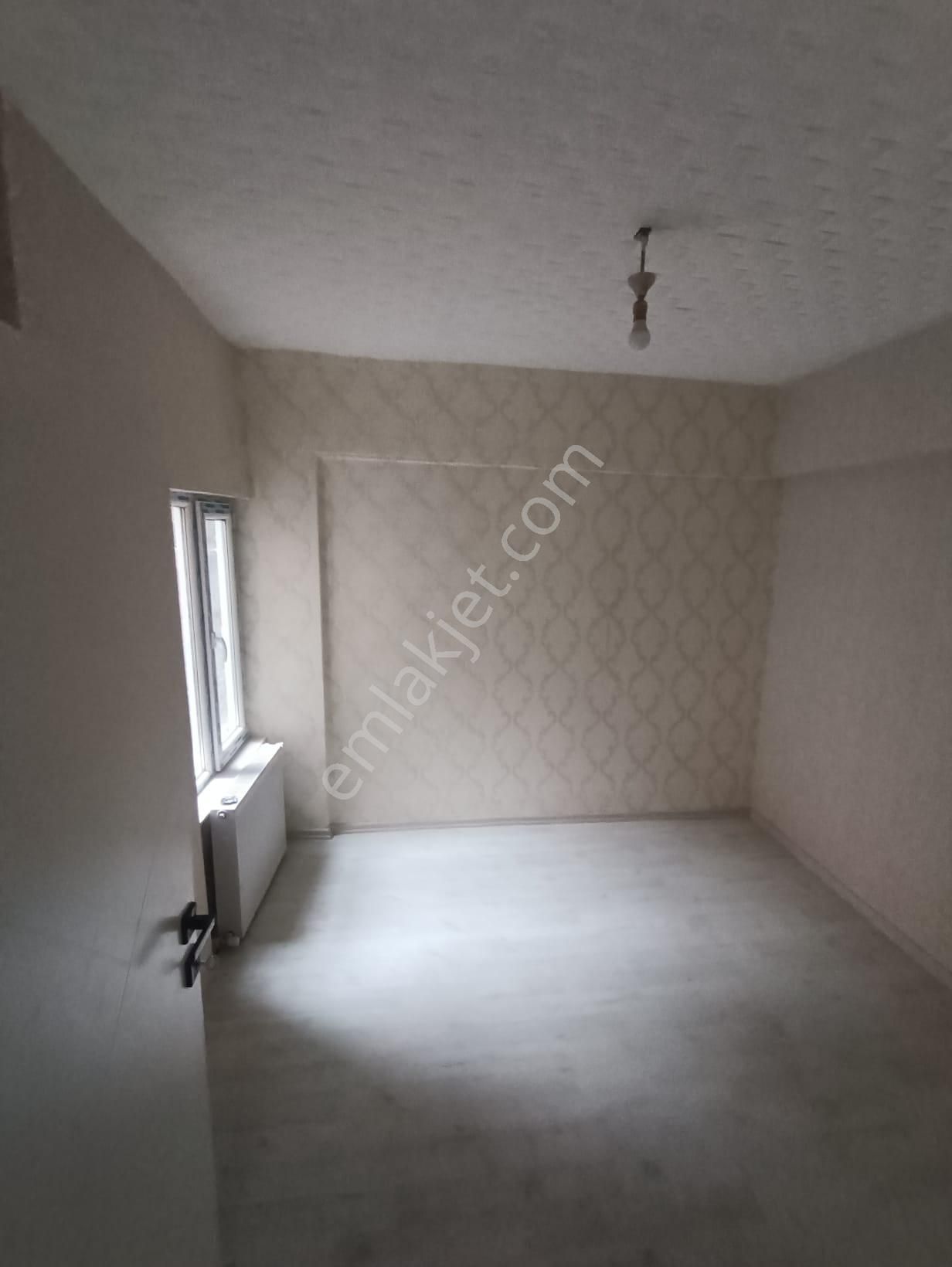 M.ç. Emlaktan ! Plevne Mah. Fırat Caddesi Üzeri 4. Son Katta Full Yeni Yapılı 3+1 - Görsel 13