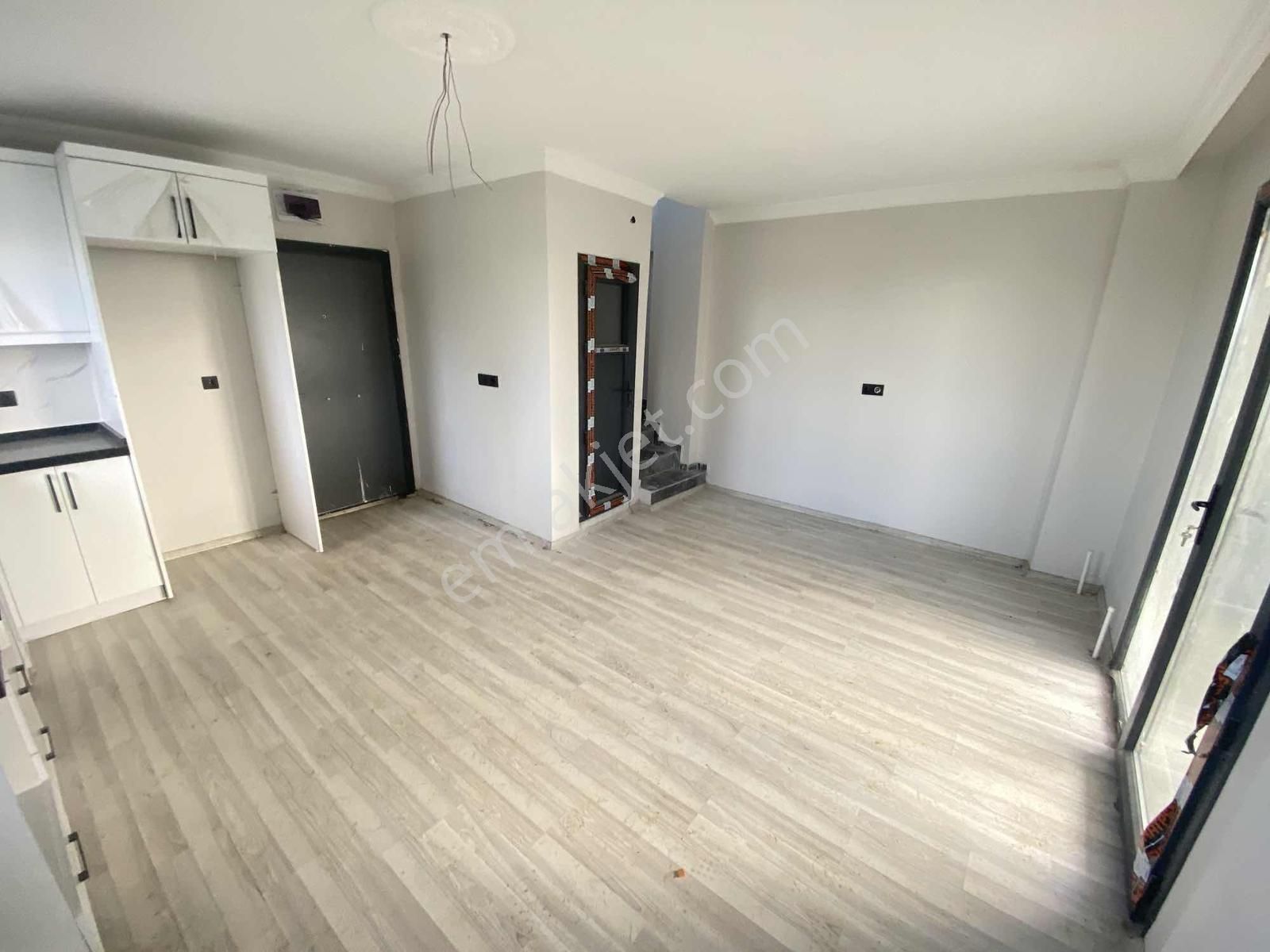 ꧁▇mega Yapı ▇꧂ Müstakil, Geniş Bahçeli, Teraslı 3+1 Fırsat Villa - Görsel 31