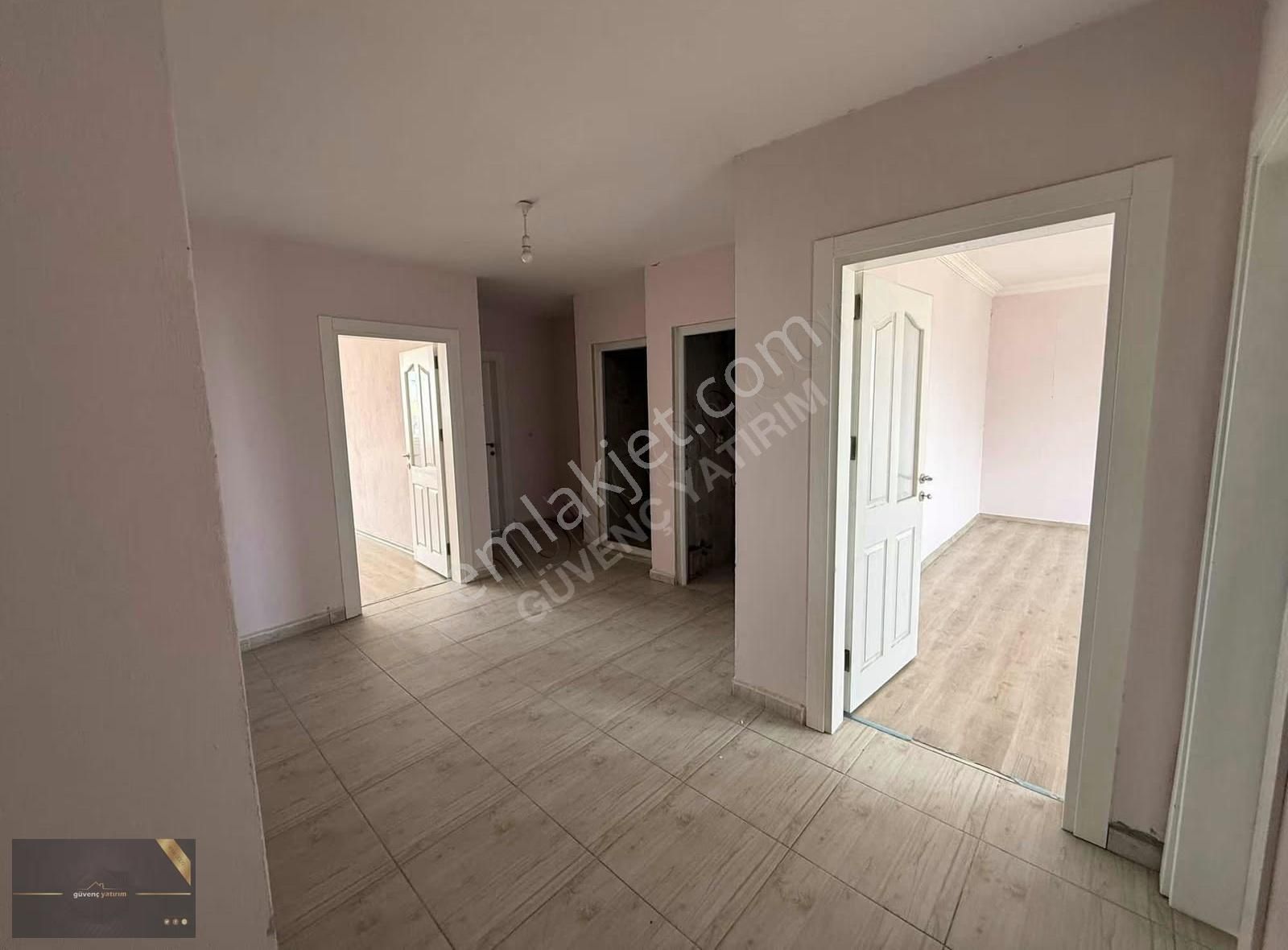 Serik Orta Mahalle 160m2 3+1 Geniş Kiralık Daire - Görsel 2