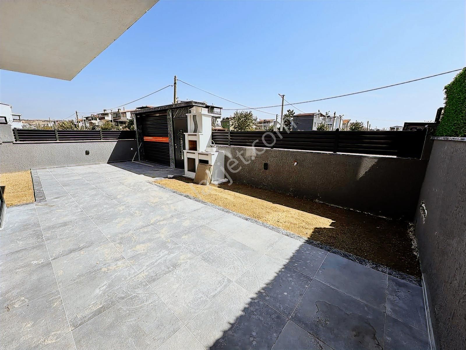 Mega Yapıdan Yeniçiftlikte Parka Cephe Deniz Mnz. 4+1 Lüx Villa - Görsel 21