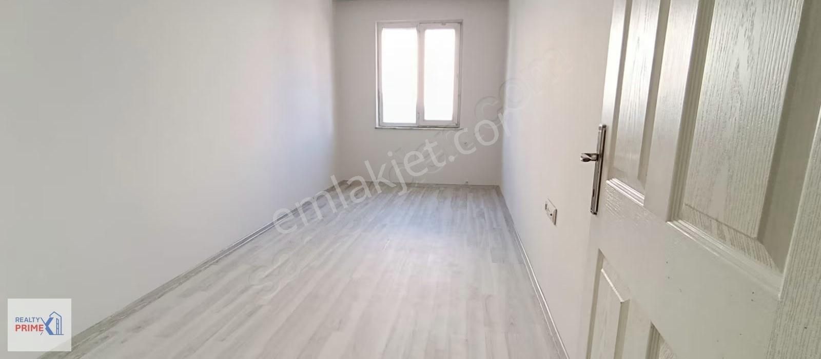 Erenköy Mah. Çok Güzel Konumda Güney Cephe 2+1 Daire Satılık - Görsel 8