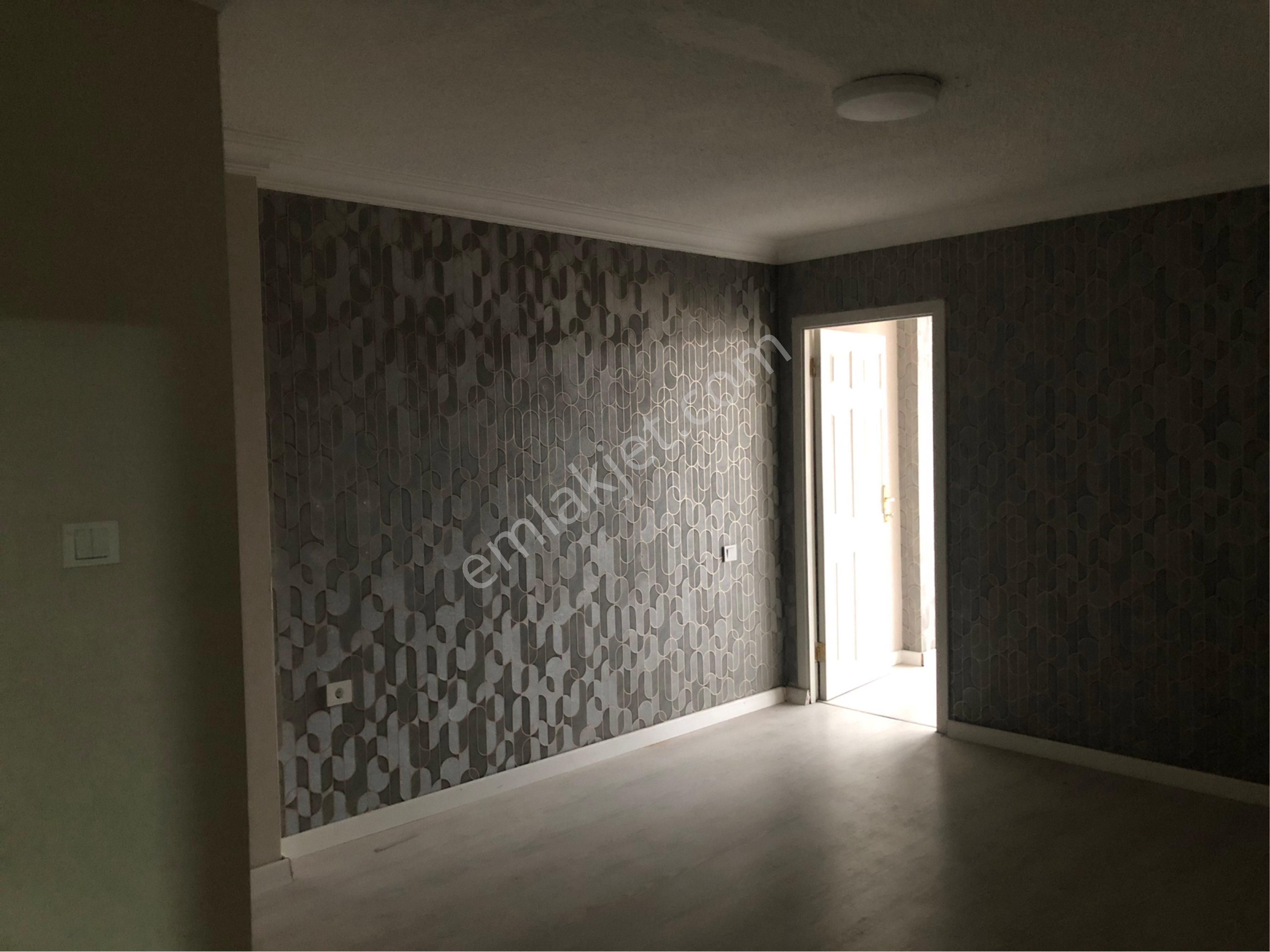 Kızılay Avm Ve Milli Piyango Binası Karşısı 1+1 30m Ofis