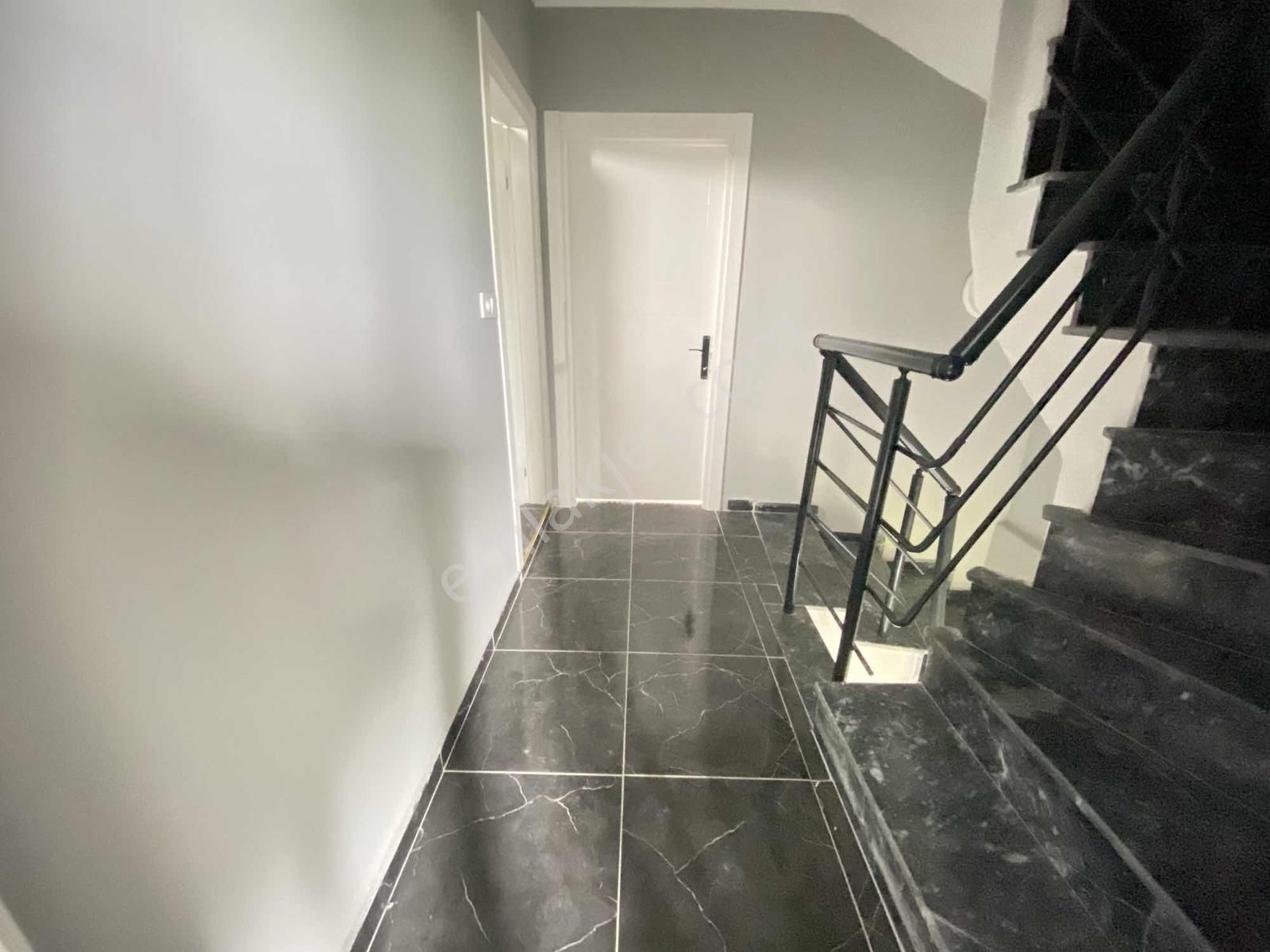 ꧁▇mega Yapı▇꧂ Merkezi Konumda Müstakil Geniş B. Triplex Villa..! - Görsel 19