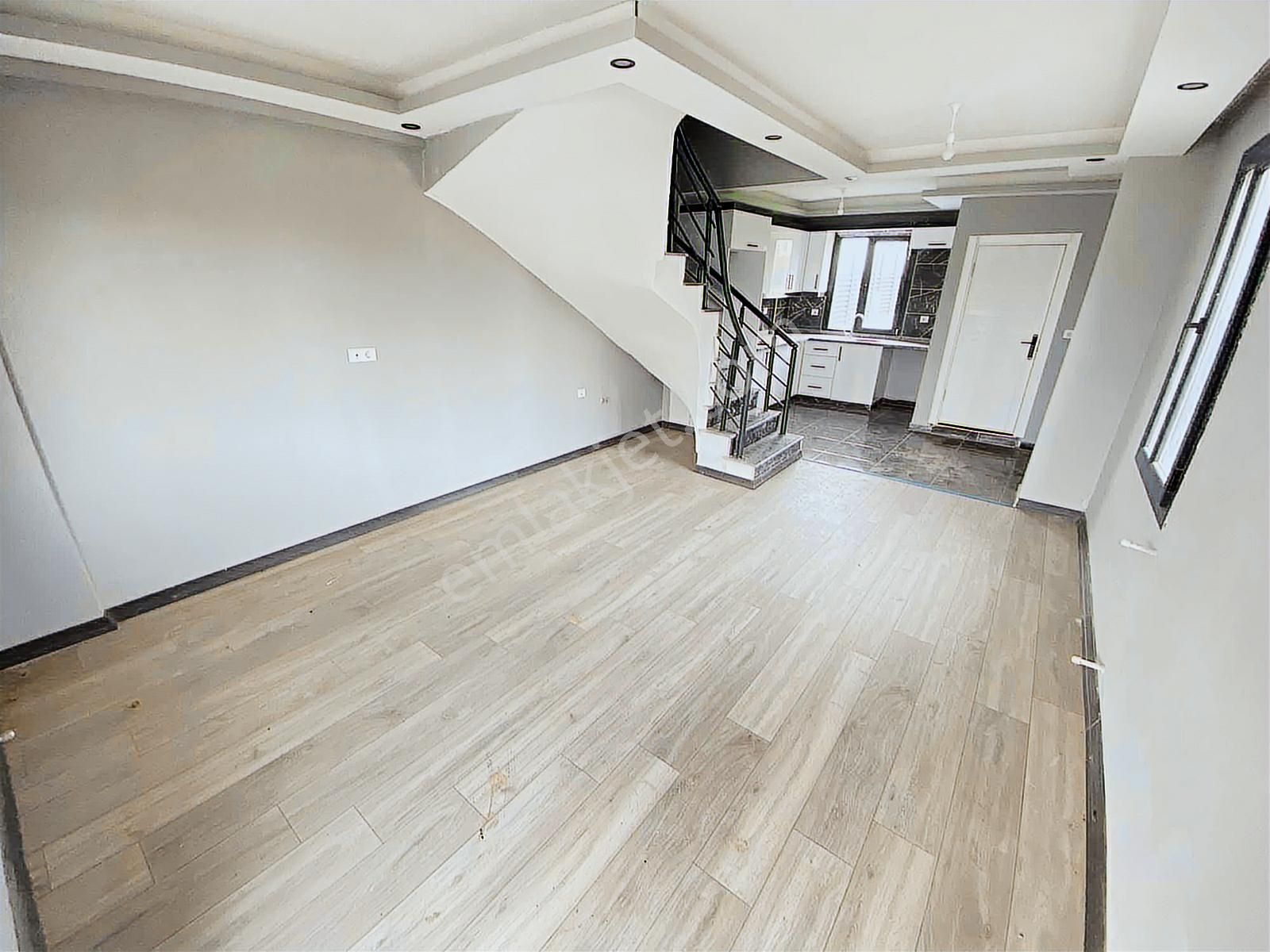 ꧁▇mega Yapı▇꧂ Merkezi Konumda Müstakil Geniş B. Triplex Villa..! - Görsel 27