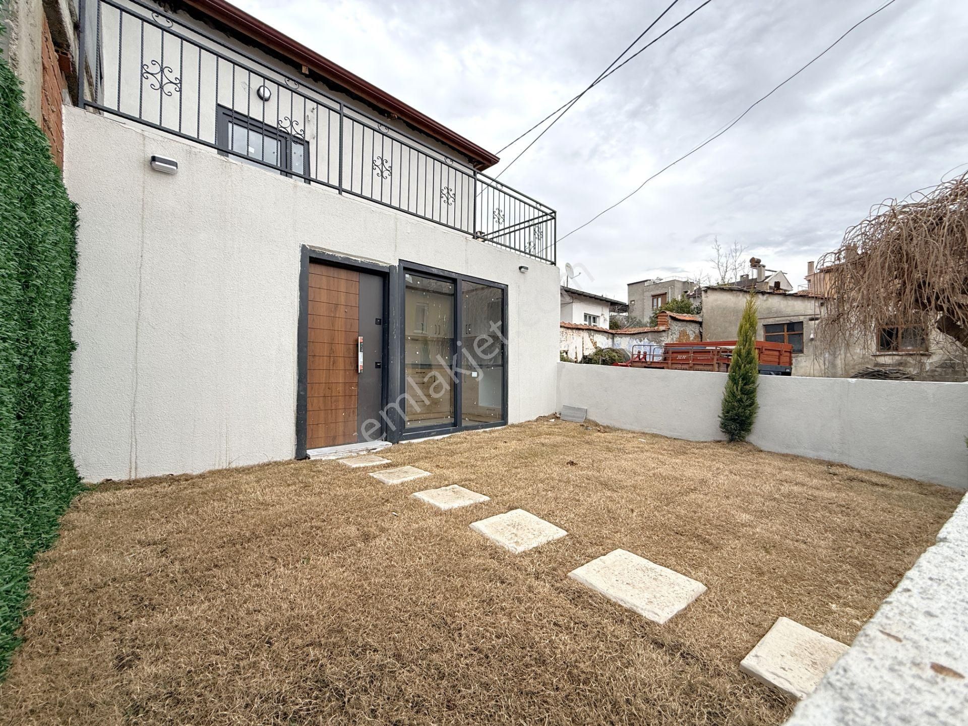 ▄jet Emlaktan Kızılkeçilide Huzurla Oturacağınız Bahçeli Köy Evi