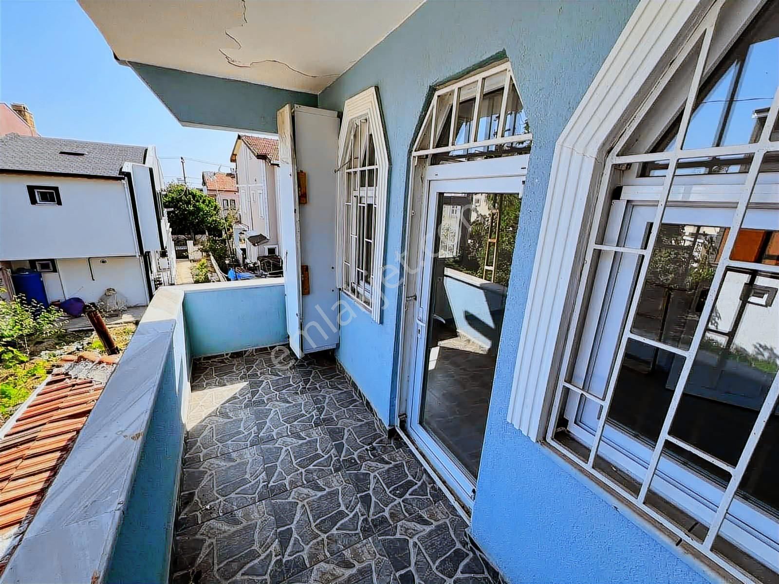 #mega Yapı# Merkezi Konumda 5+1 Kombi Petek Bağlı Fırsat Villa - Görsel 5