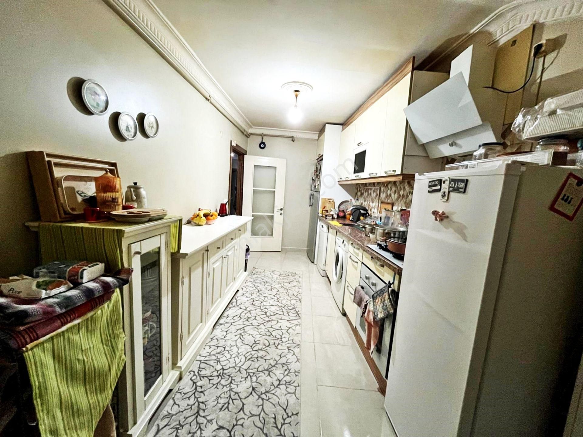 Alban'dan Metrobüse 14dk Bahçeli Çift Cephe 130m² 3+1 Bahçe Katı - Görsel 6