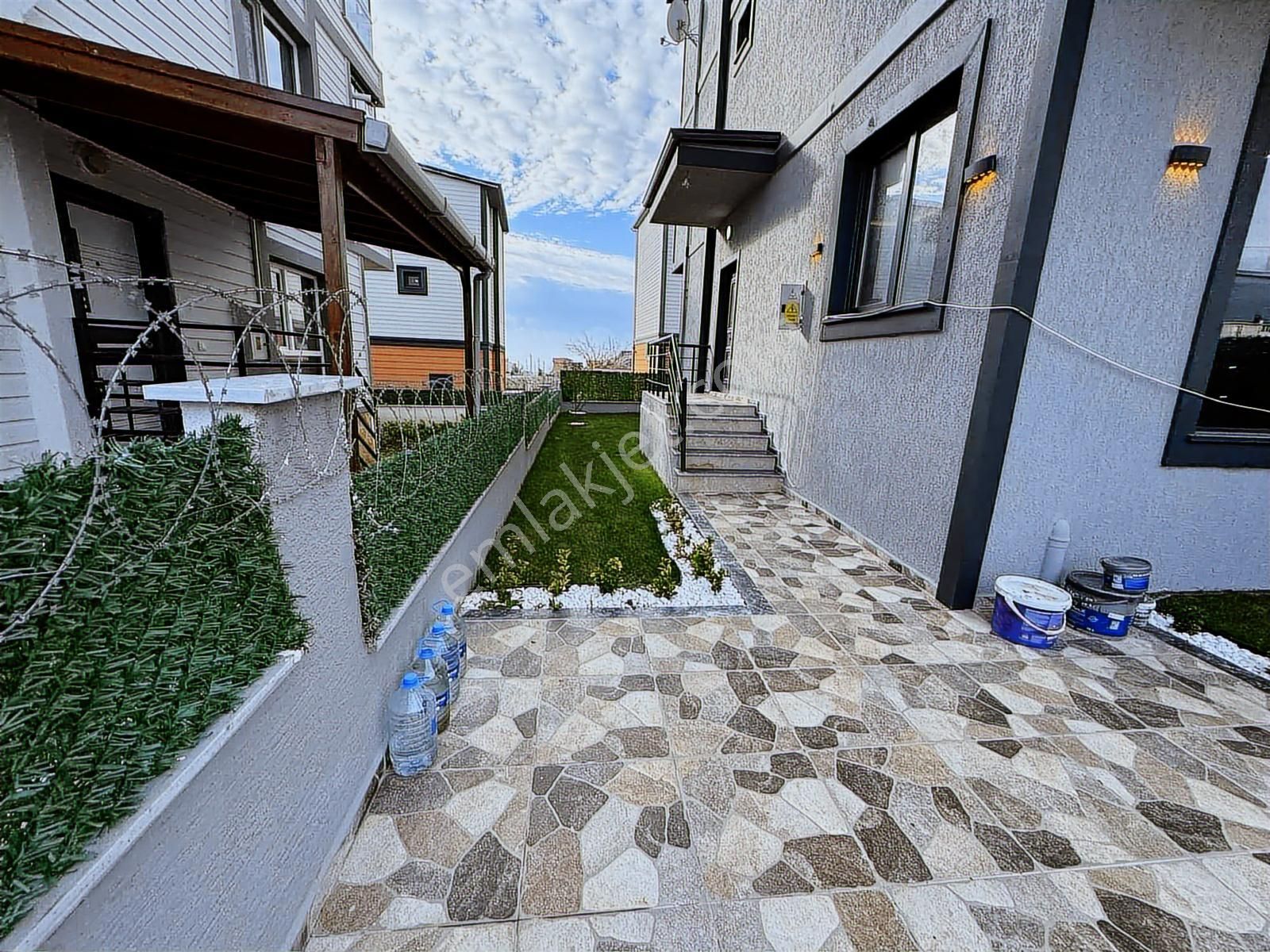 #mega Yapı# Kaçırılmaz Fiyatlı 4+1 Dev Gibi Geniş Bahçeli Villa - Görsel 12