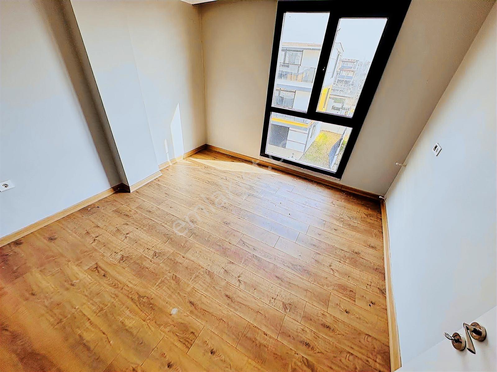 Mega Yapıdan Denize 200 Metre Mesafe İskanlı 4+1 Lüx Müstakil - Görsel 30