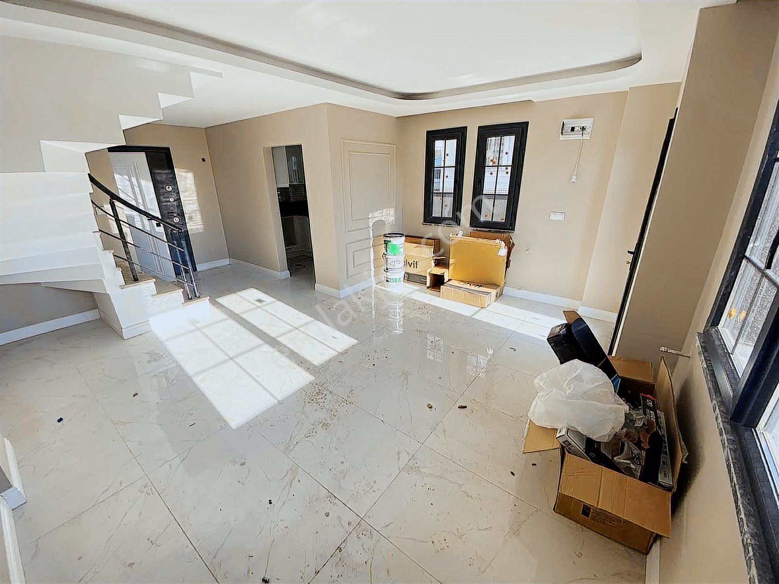 ▃▅▇mega Yapı ▇▅▃ Sesten Uzak Huzura Yakın, Saray Gibi 3+1 Villa - Görsel 16