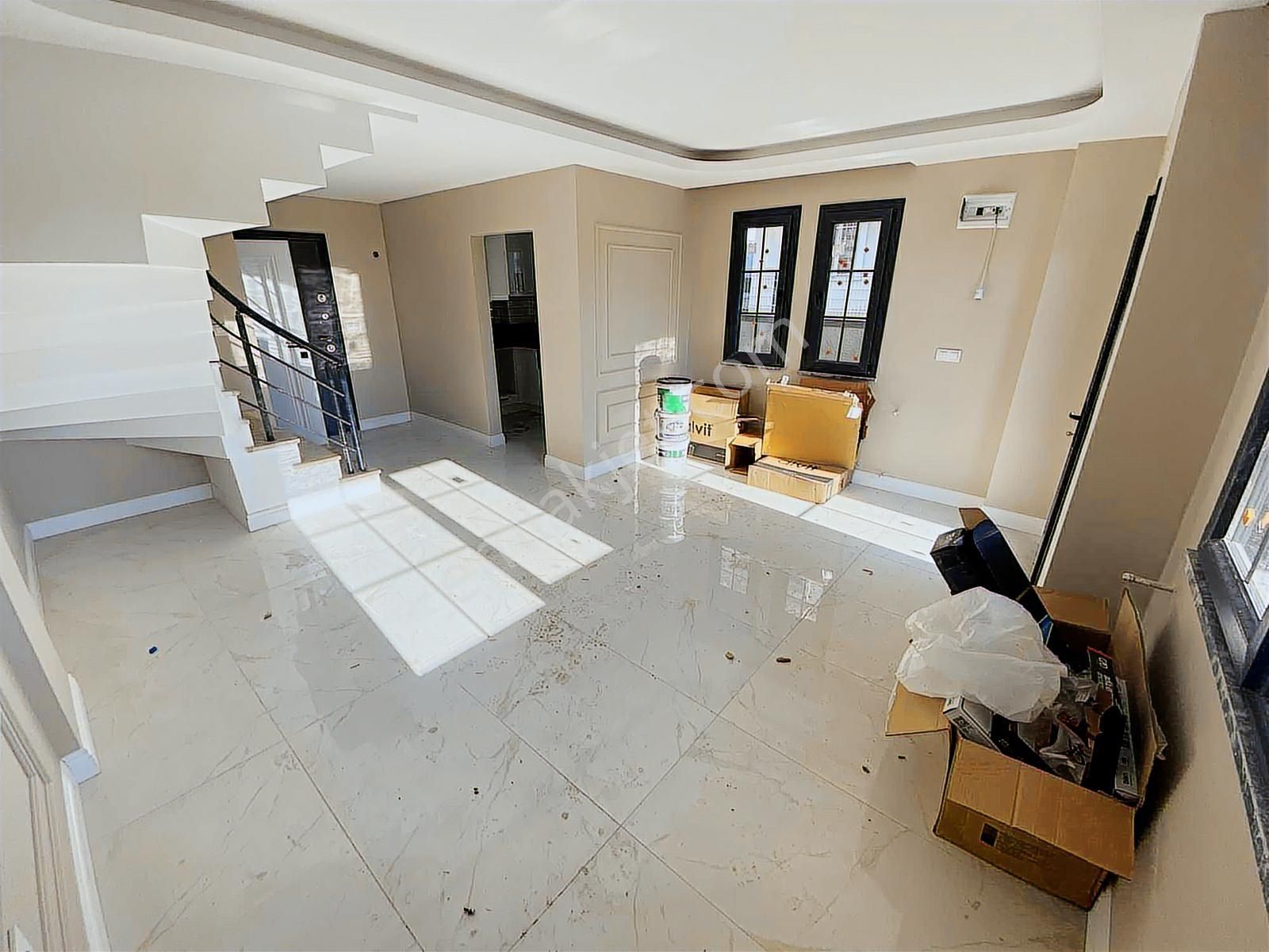 ▃▅▇mega Yapı ▇▅▃ Sesten Uzak Huzura Yakın, Saray Gibi 3+1 Villa - Görsel 14