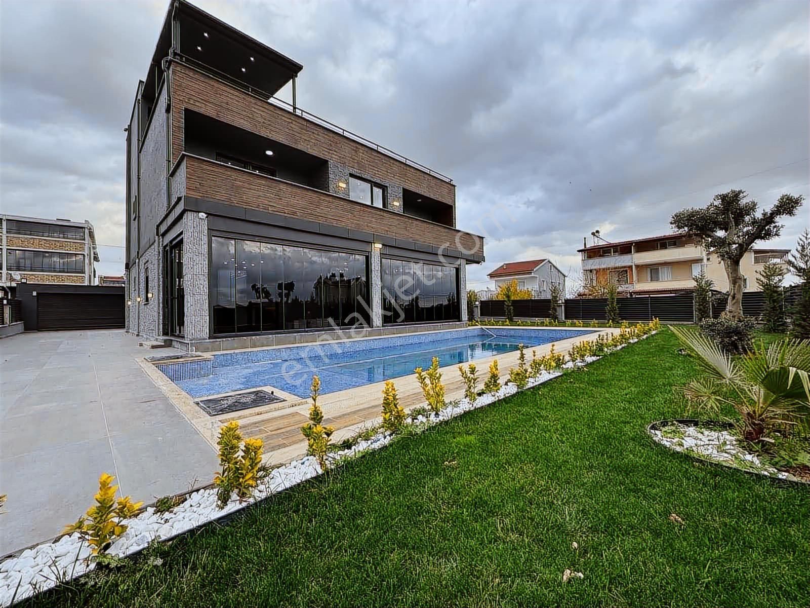 #mega Yapı# 650 M2 Arsa İçinde 6+1 Havuzlu Malikane - Görsel 23