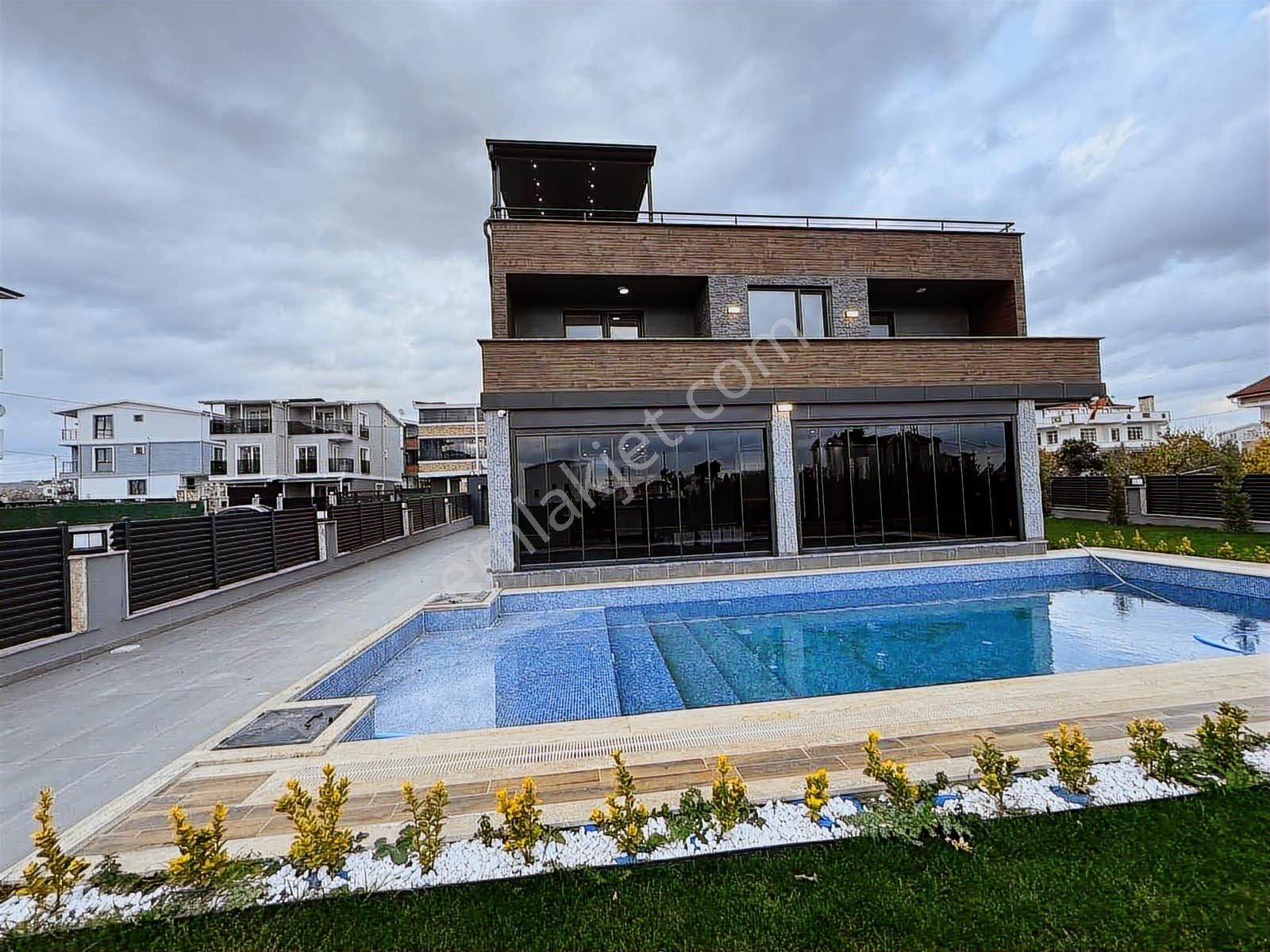 #mega Yapı# 650 M2 Arsa İçinde 6+1 Havuzlu Malikane - Görsel 17