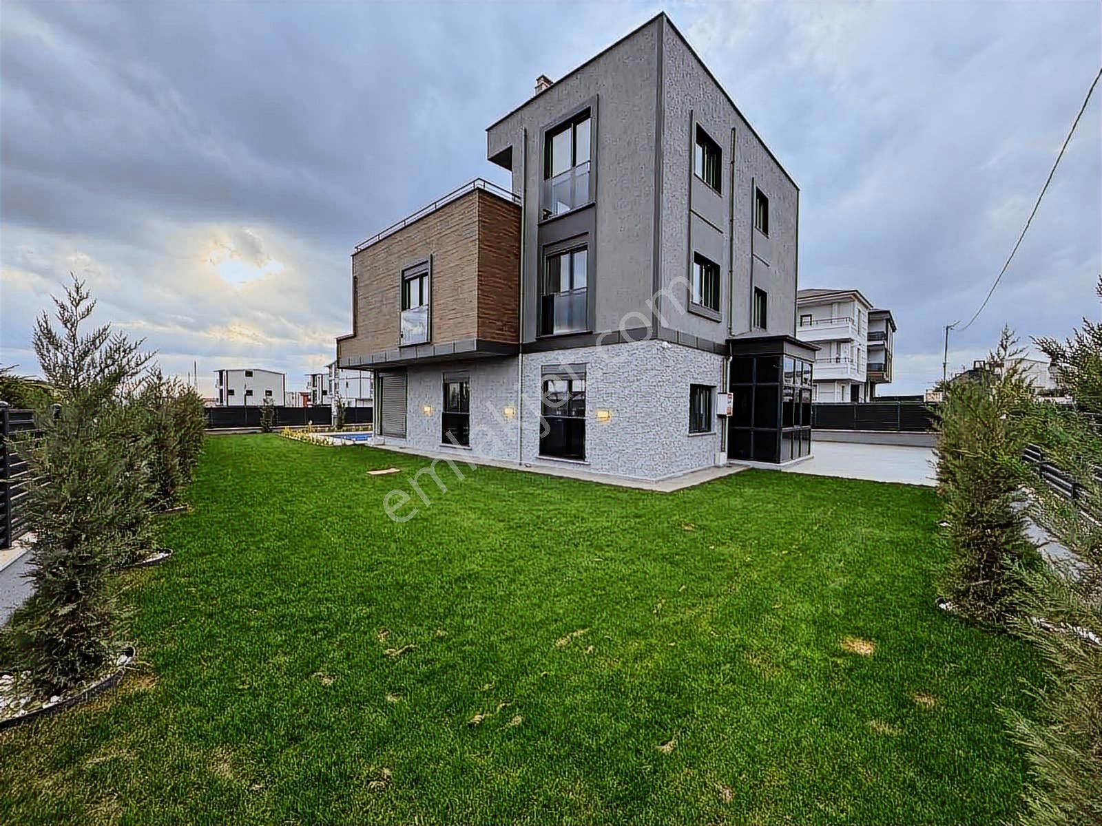 #mega Yapı# 650 M2 Arsa İçinde 6+1 Havuzlu Malikane - Görsel 9