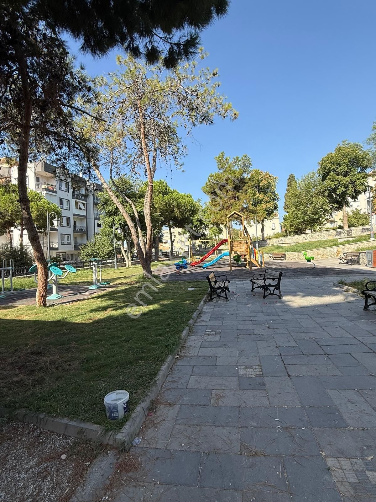 Kuşadası Merkez'de 2+1 2.kat Asansörlü Masrafsız Satılık Daire - Görsel 8