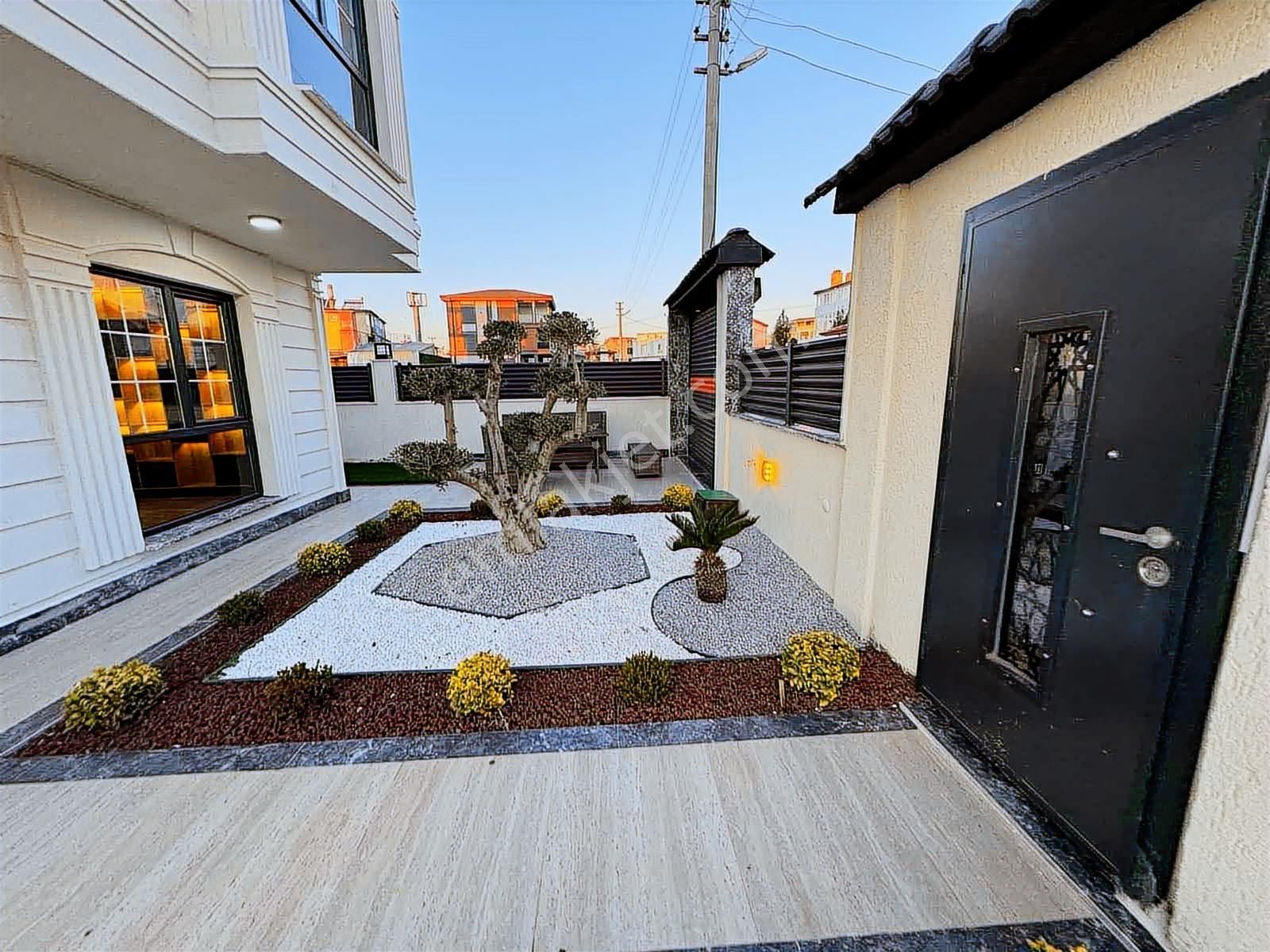 #mega Yapı# Parka Cephe Özel Havuzlu Prestijli Villa - Görsel 26