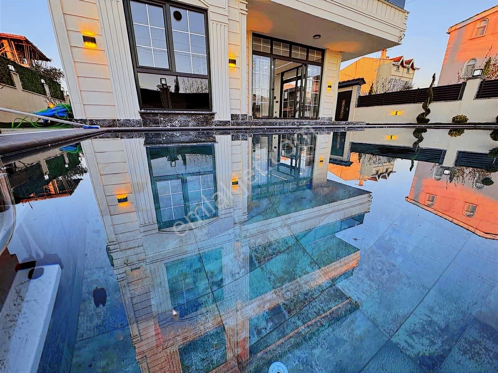 #mega Yapı# Parka Cephe Özel Havuzlu Prestijli Villa - Görsel 22