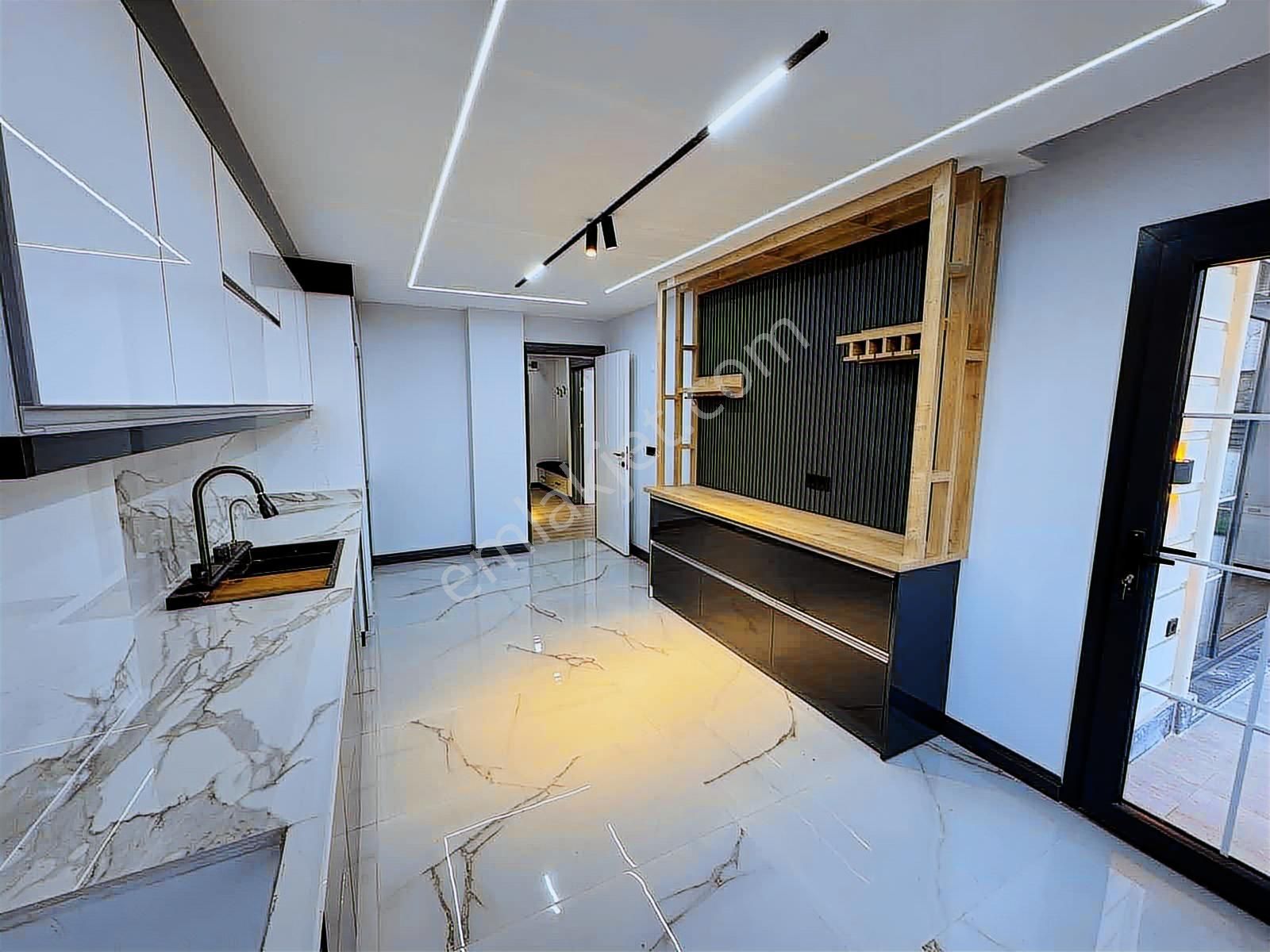 #mega Yapı# Parka Cephe Özel Havuzlu Prestijli Villa - Görsel 17