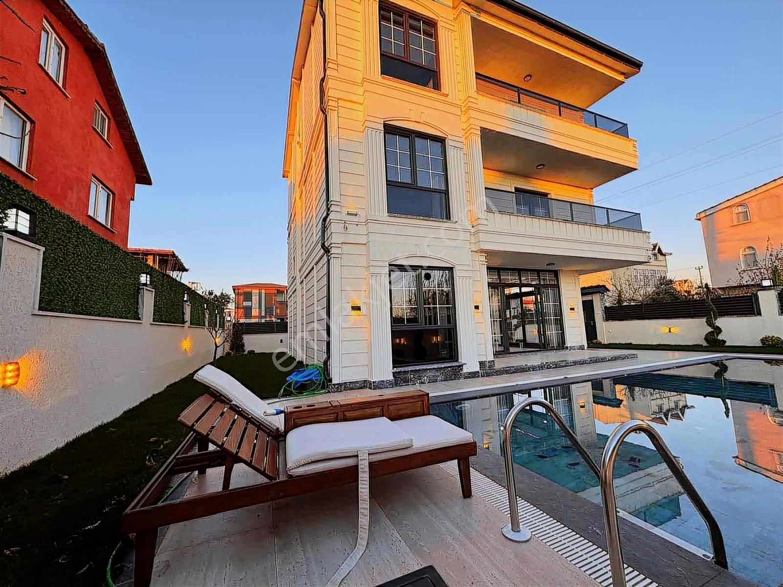 #mega Yapı# Parka Cephe Özel Havuzlu Prestijli Villa - Görsel 28