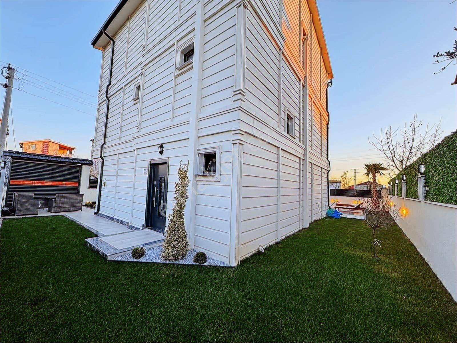 #mega Yapı# Parka Cephe Özel Havuzlu Prestijli Villa - Görsel 21