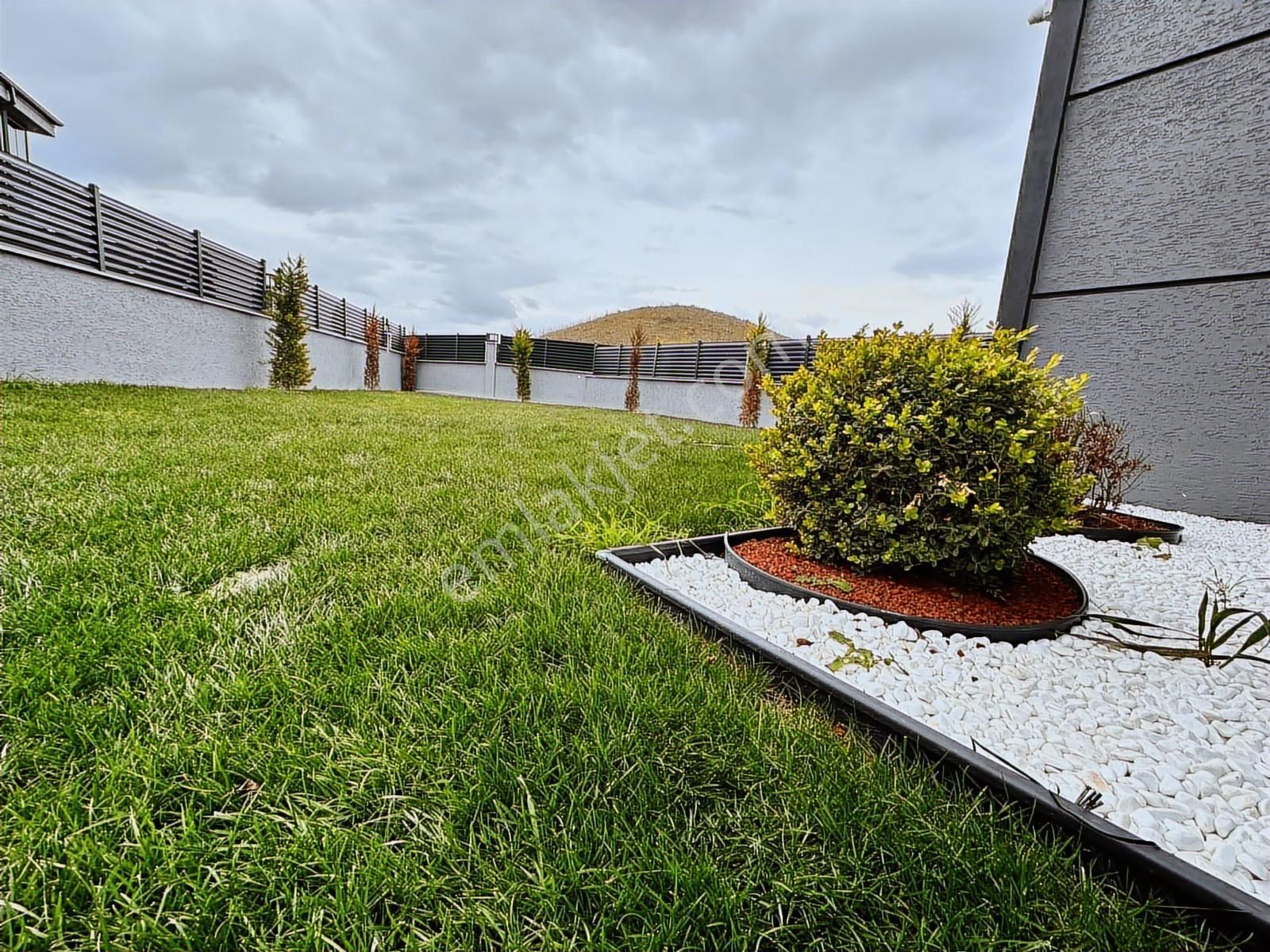 -mega Yapı- 400m² Arsa İçinde Havuzlu Kmb Ptk Hazır Lüx Müstakil - Görsel 17