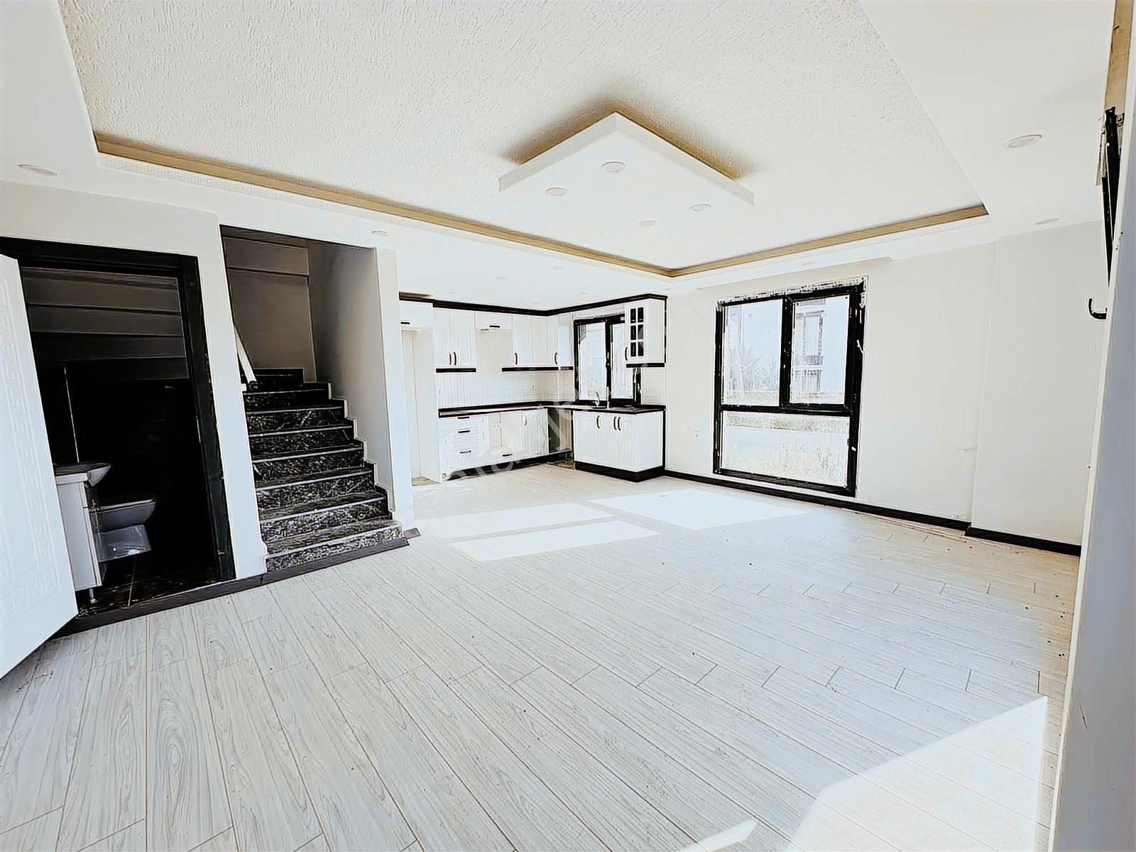 Mega Yapıdan Merkezi Knm İskanlı Deniz Manzaralı 4+1 Lüx Villa - Görsel 23