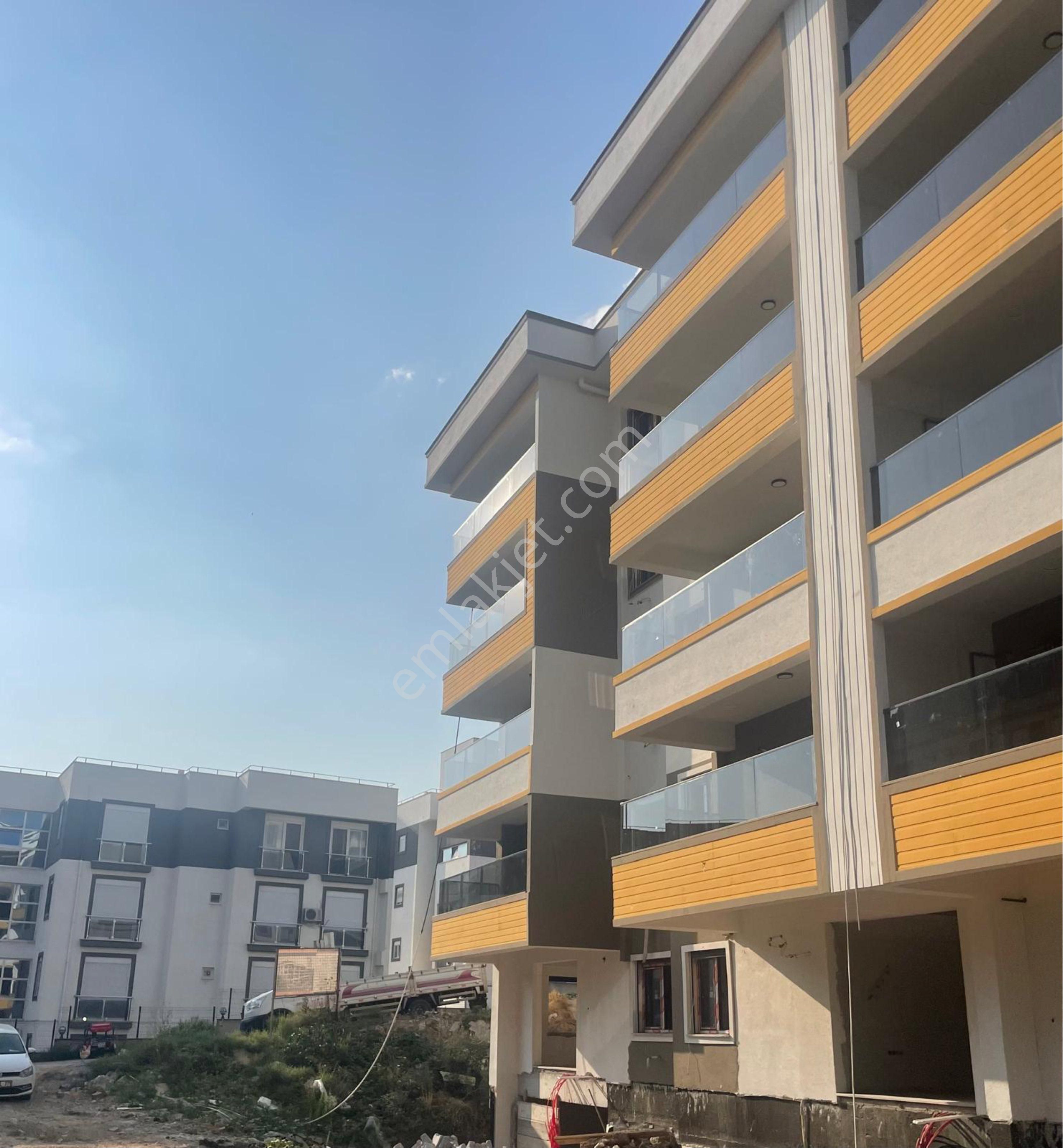 Kuşadası Değirmendere'de Lüks Kalitede 1+1 2+1 Satılık Daireler - Görsel 28