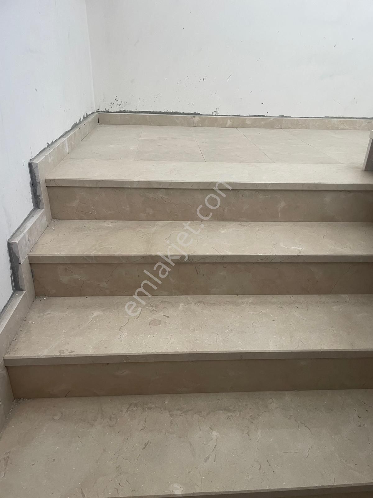 Kuşadası Değirmendere'de Lüks Kalitede 1+1 2+1 Satılık Daireler - Görsel 23