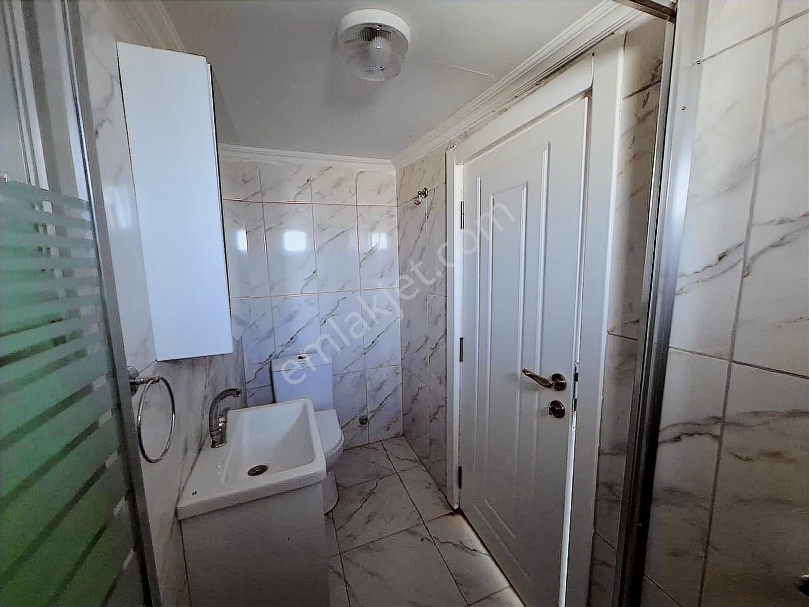 Serdivan Cadde 54 Ve Avm Yakını Sıfır Yapılmış Kişiye Özel - Görsel 16