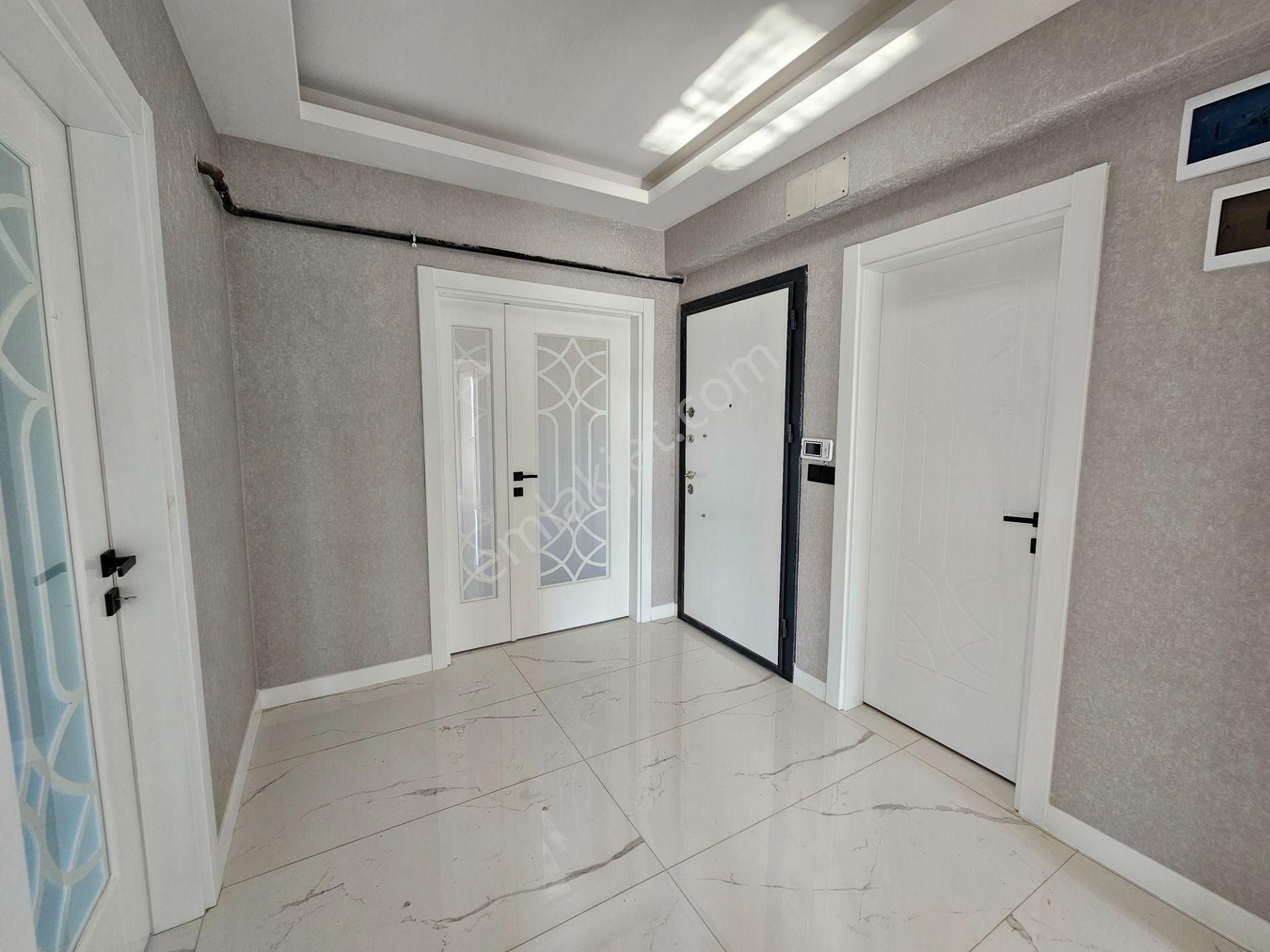 Kahramanlar Caddesi'ne Oldukça Yakın 3+1 160 M2 Sıfır Arakat Lüks Sıfır Daire - Görsel 5