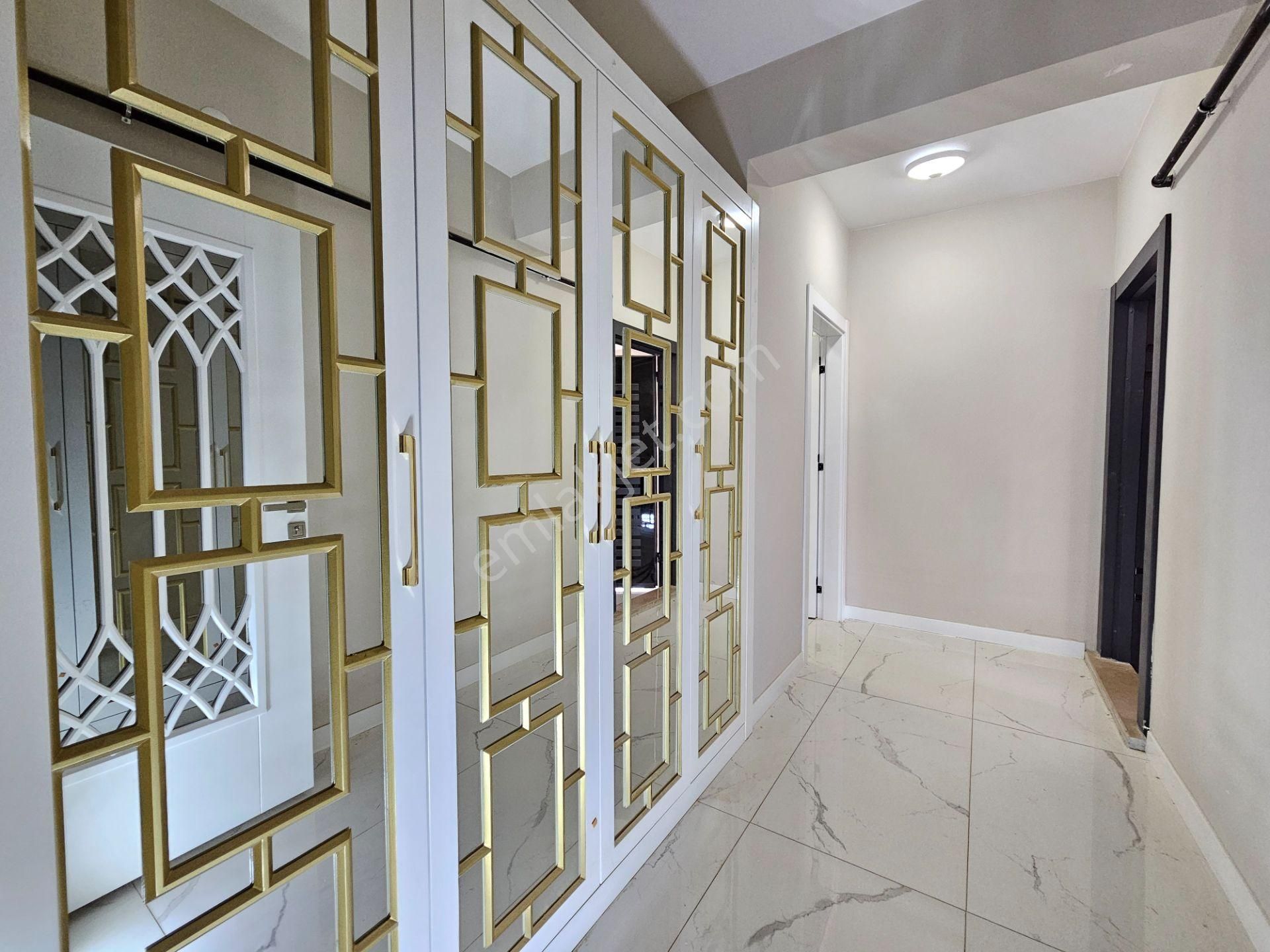 Kahramanlar Caddesi'ne Oldukça Yakın 3+1 160 M2 Sıfır Arakat Lüks Sıfır Daire - Görsel 39