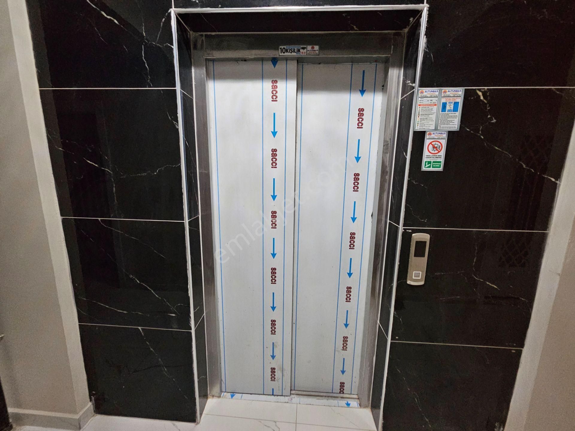 Kahramanlar Caddesi'ne Oldukça Yakın 3+1 160 M2 Sıfır Arakat Lüks Sıfır Daire - Görsel 42