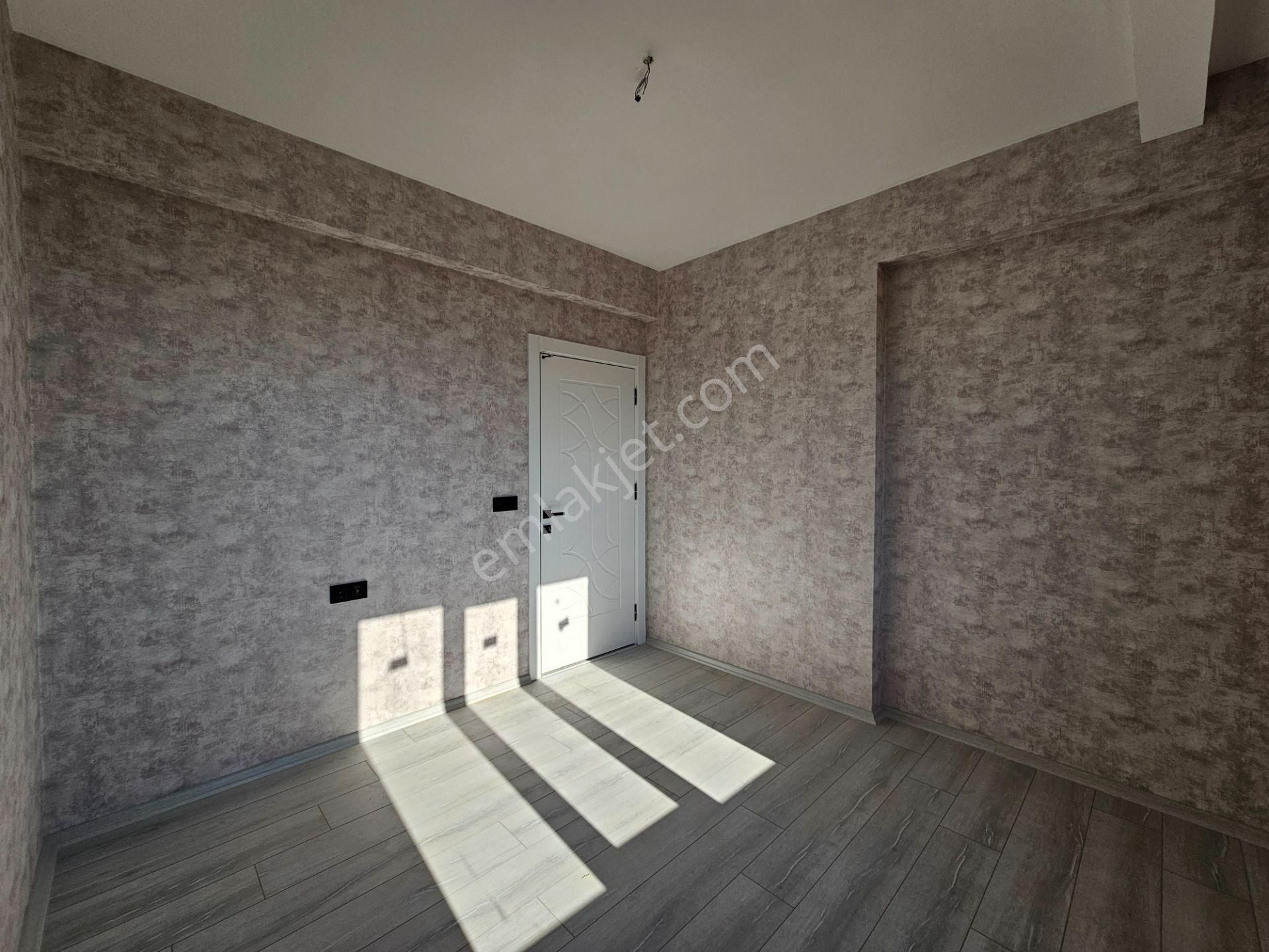 Kahramanlar Caddesi'ne Oldukça Yakın 3+1 160 M2 Sıfır Arakat Lüks Sıfır Daire - Görsel 34