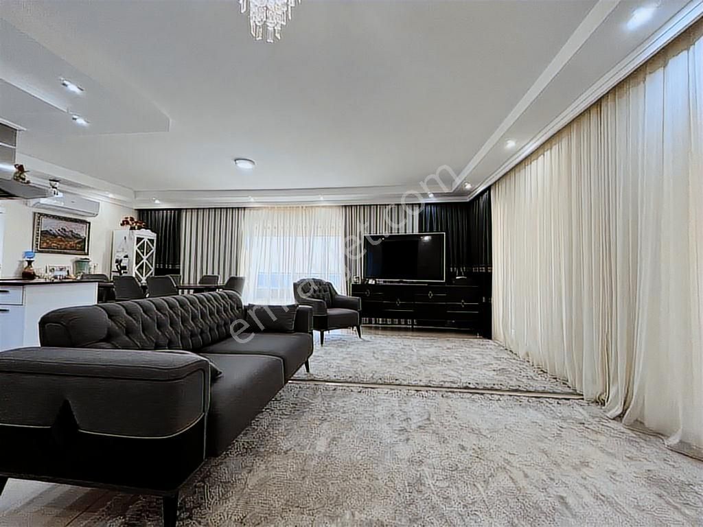 Alanya Konaklı 4+1 270 M2 Full Deniz Manzaralı Dubleks Daire !!! - Görsel 30