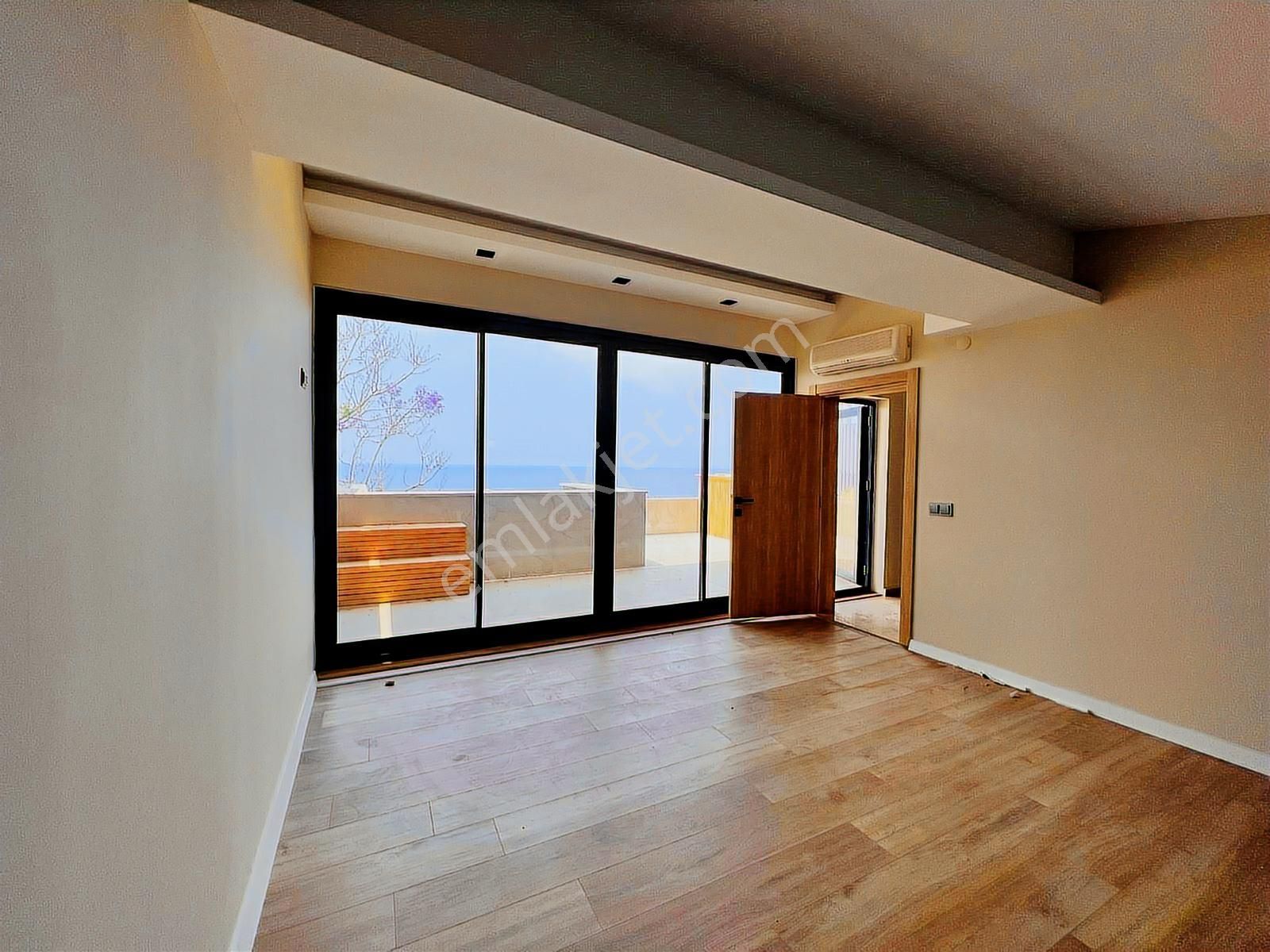 Alanya Demirtaş 3+1 260 M² Restore Edilmiş Vat. Uygun Tripleks V - Görsel 6