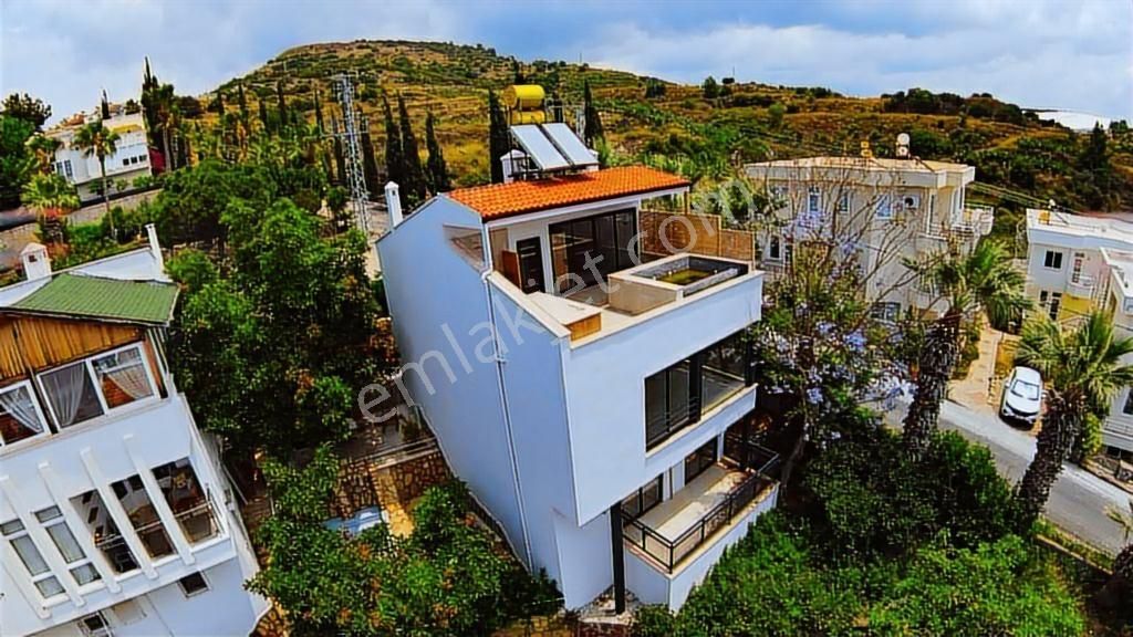 Alanya Demirtaş 3+1 260 M² Restore Edilmiş Vat. Uygun Tripleks V - Görsel 16