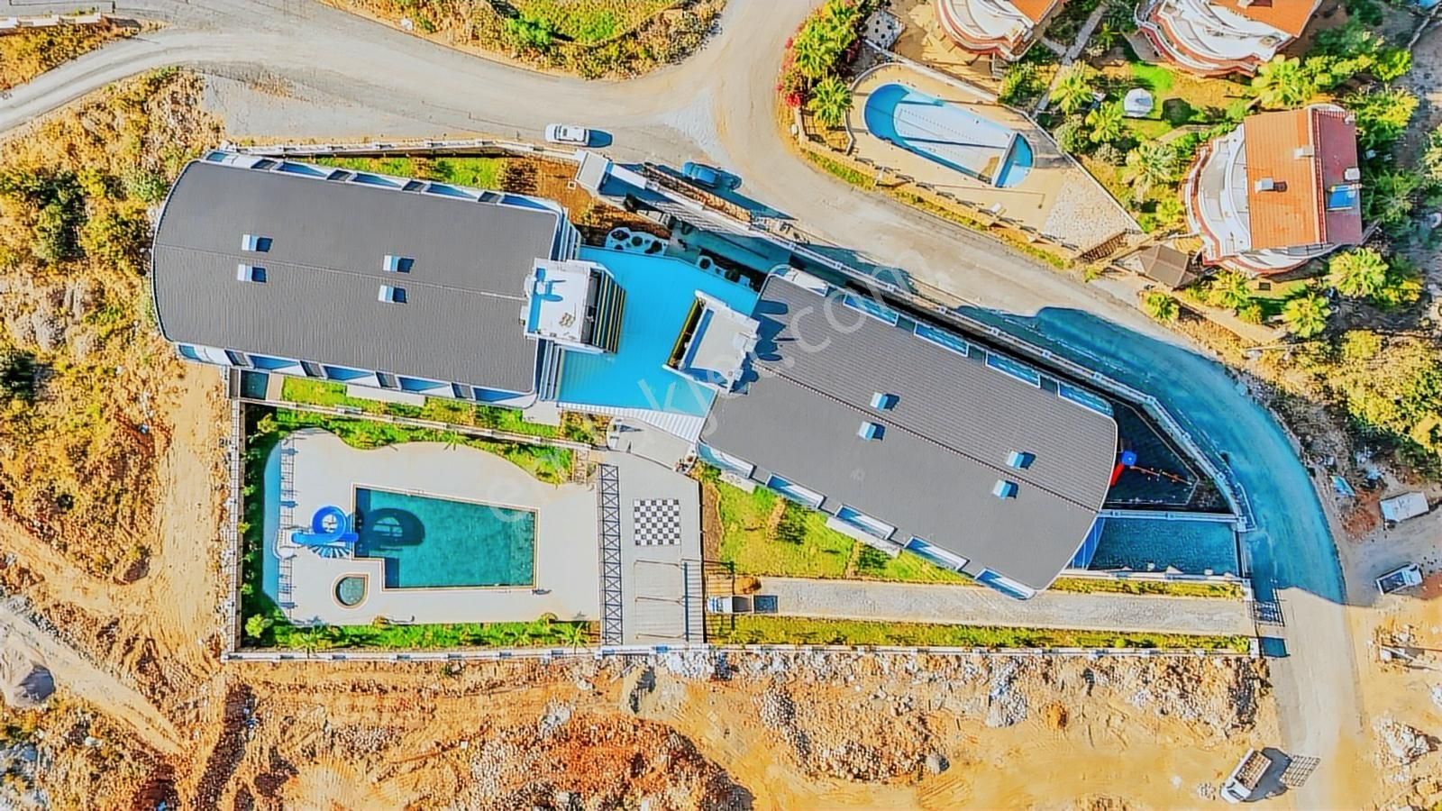 Alanya Oba 1+1 55m2 Eşyalı Full Aktiviteli Lüks Satılık Daire ! - Görsel 26