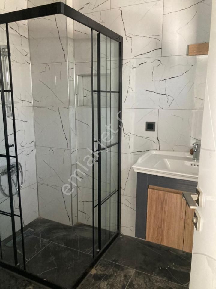 Nezih Bir Sitede 4+1 Satılık Villa - Görsel 21