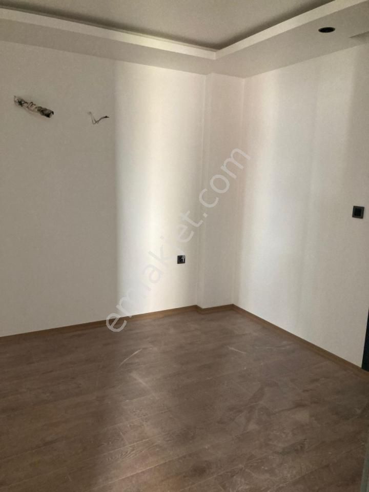 Nezih Bir Sitede 4+1 Satılık Villa - Görsel 14