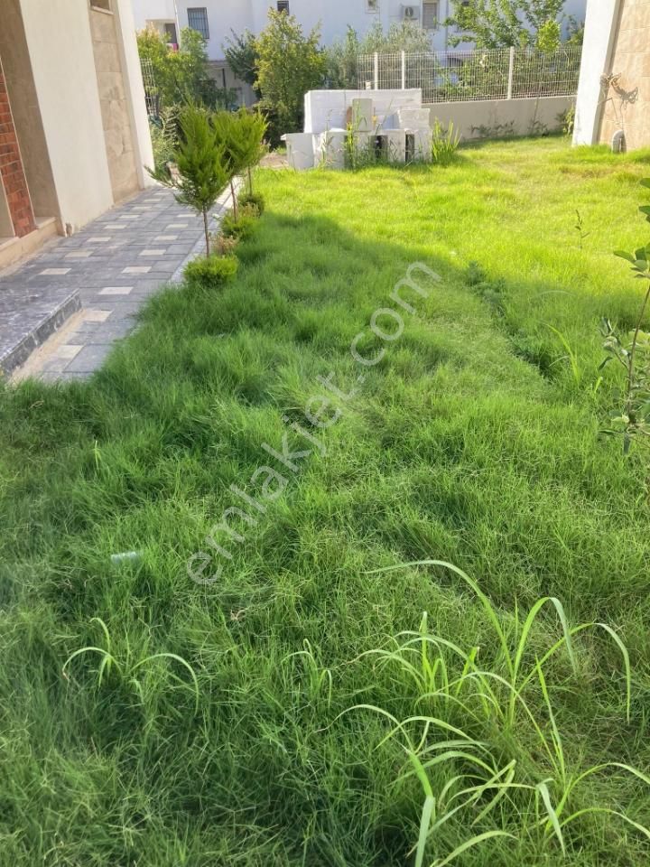 Nezih Bir Sitede 4+1 Satılık Villa - Görsel 27