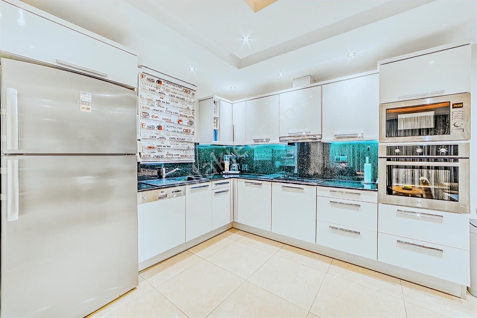 Alanya Konaklı3+1 208m2depolu Full Manzaralı Satılık Bahçe Daire - Görsel 23