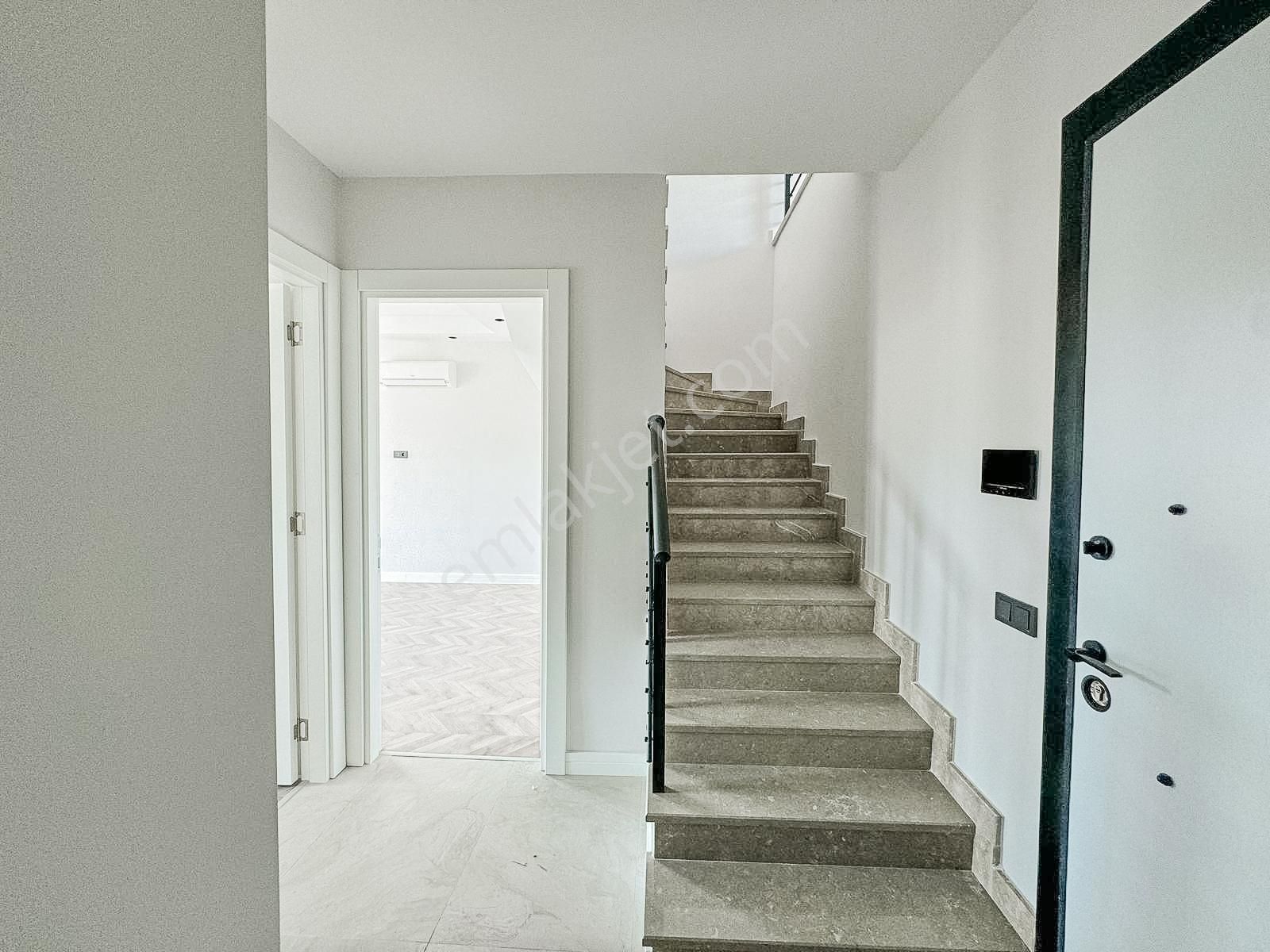 Alanya 3+1 155m2 Ultra Lüks Full Aktiviteli Kral Dairesi Satılık - Görsel 16