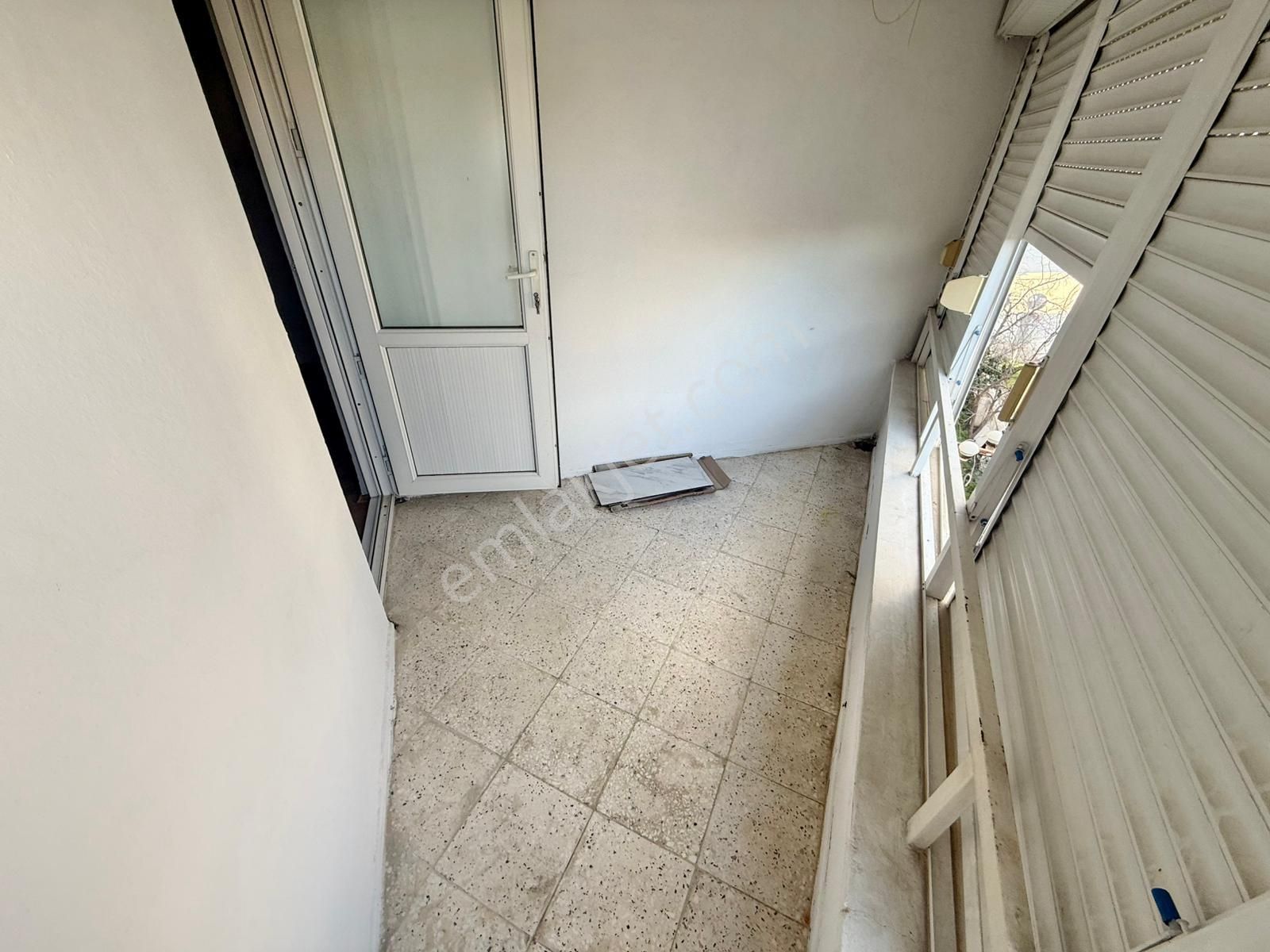 Yükselden İkizçayda Ayrı Mutfaklı Öncephe Çay Manzaralı 2+1daire - Görsel 23