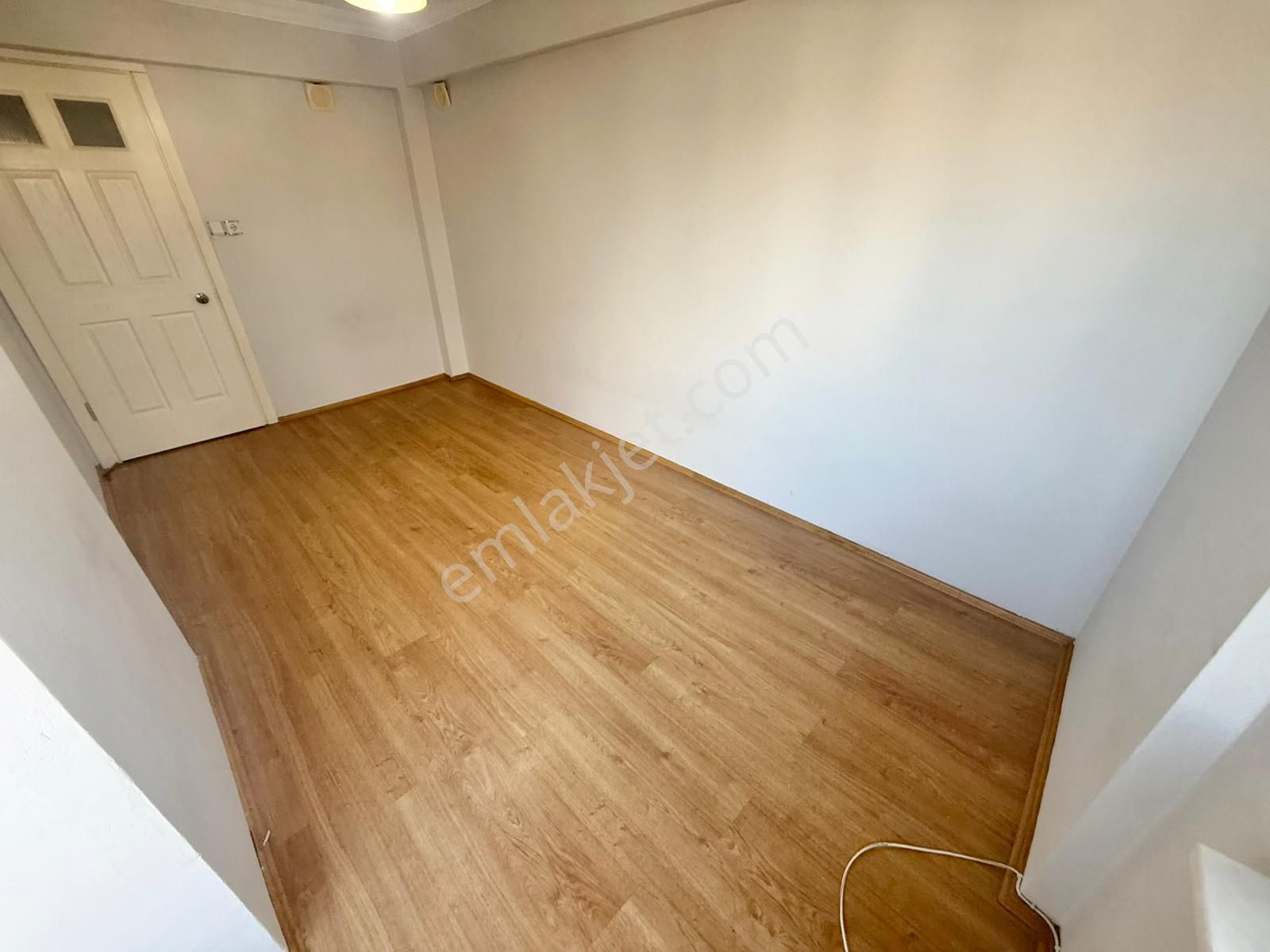 Yükselden İkizçayda Ayrı Mutfaklı Öncephe Çay Manzaralı 2+1daire - Görsel 17