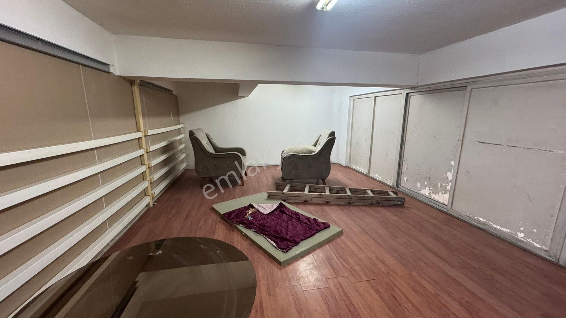 Kiralık Dükkan Buca Göksu Mah. Batar Katlı 130 M2. Cadde Üzeri - Görsel 13