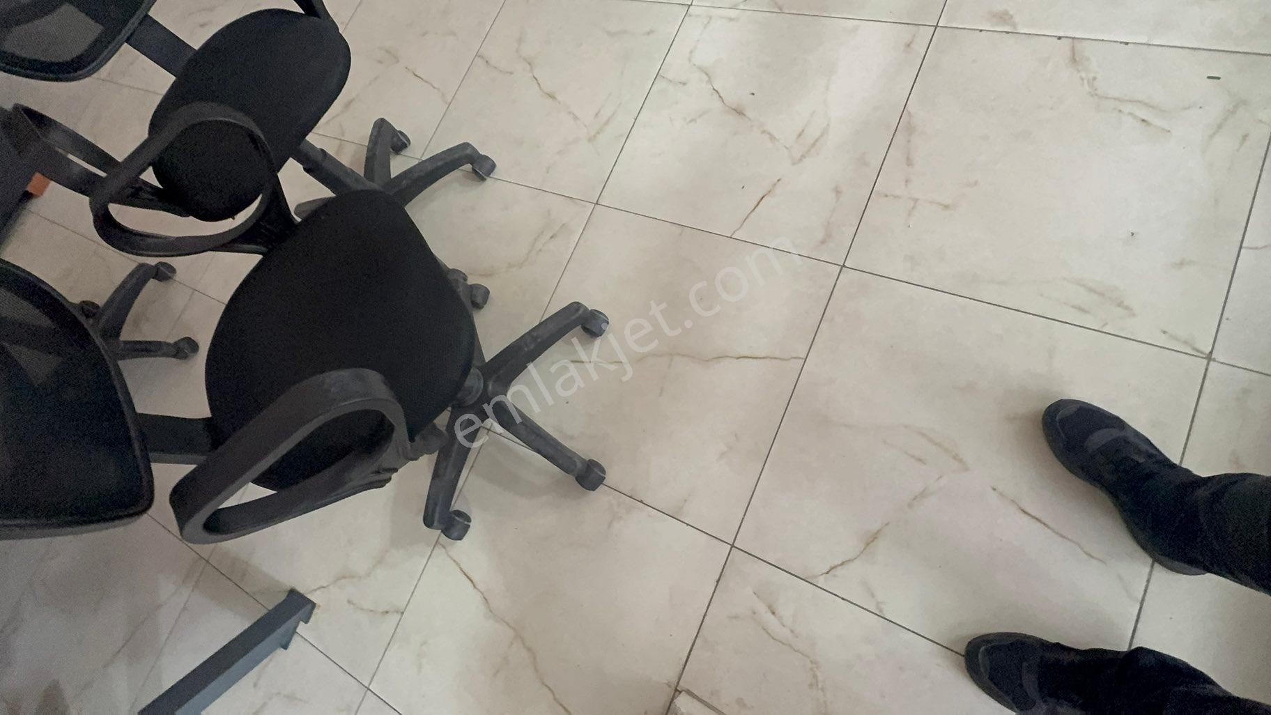 Kiralık Dükkan Buca Göksu Mah. Batar Katlı 130 M2. Cadde Üzeri - Görsel 14